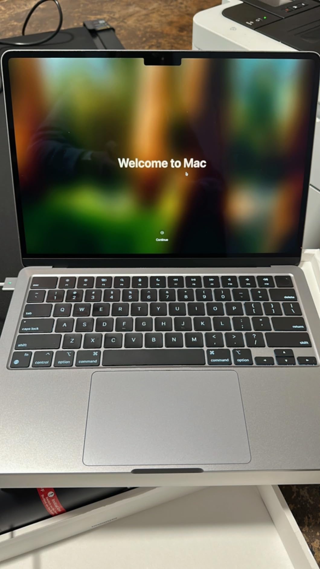 Apple MacBook Air with Apple M3 Chip, 13-inch, 8GB RAM, 256GB SSD Storage, Midnight (Renewed) customer photo 2