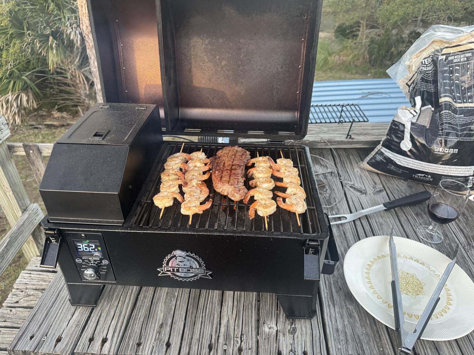 Pit Boss 150 Wood Pellet Grill & Smoker with Flame Broiler, 256-Sq. In. Cooking Space, Portable for Tailgating, Camping, or Travel customer photo 1