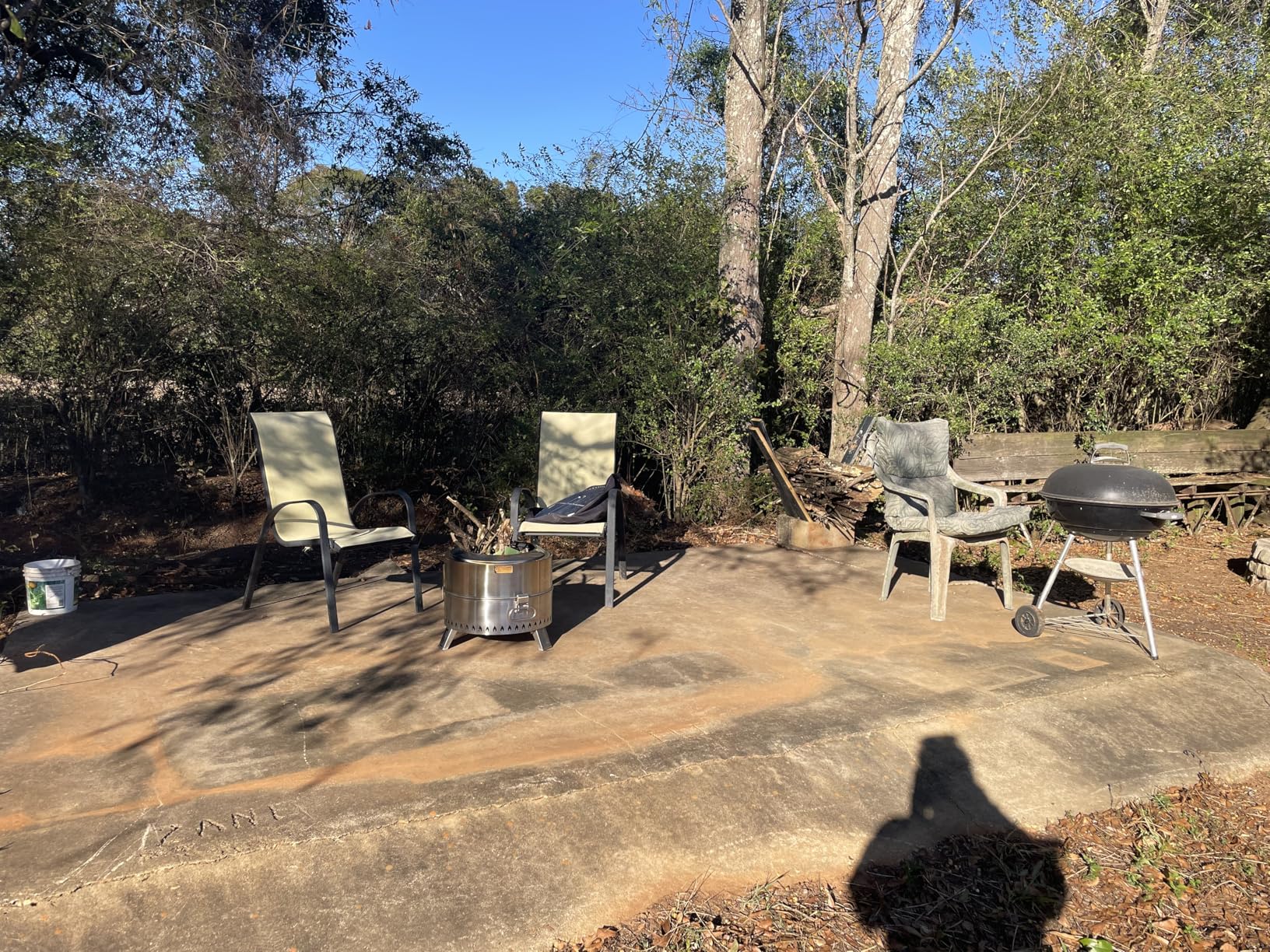 CIAYS Smokeless Firepit, 21 Inch Fire Pit for Outside with Patented Technology, Large Fire Pit for Patio with Steel Grill Rack, Fire Poker, and Bag, Easy Setup and Storage, Wood Burning - Customer Photo 2