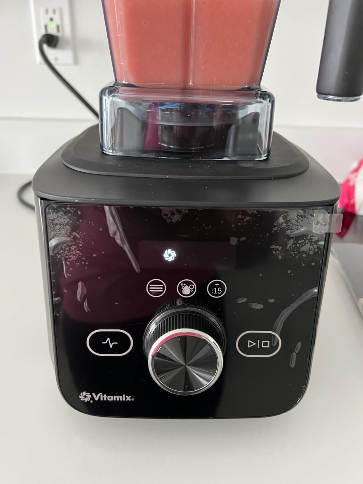 Vitamix Ascent X4 Blender with Five Blending Programs, Self-Cleaning Program, Professional-Grade Blender for Smoothies, Soups & More, Stainless-Steel Blades, 48 Oz Container, Brushed Stainless Customer Review Vitamix Ascent X4 Blender with Five Blending Programs, Self-Cleaning Program, Professional-Grade Blender for Smoothies, Soups & More, Stainless-Steel Blades, 48 Oz Container, Brushed Stainless - Customer Photo 2