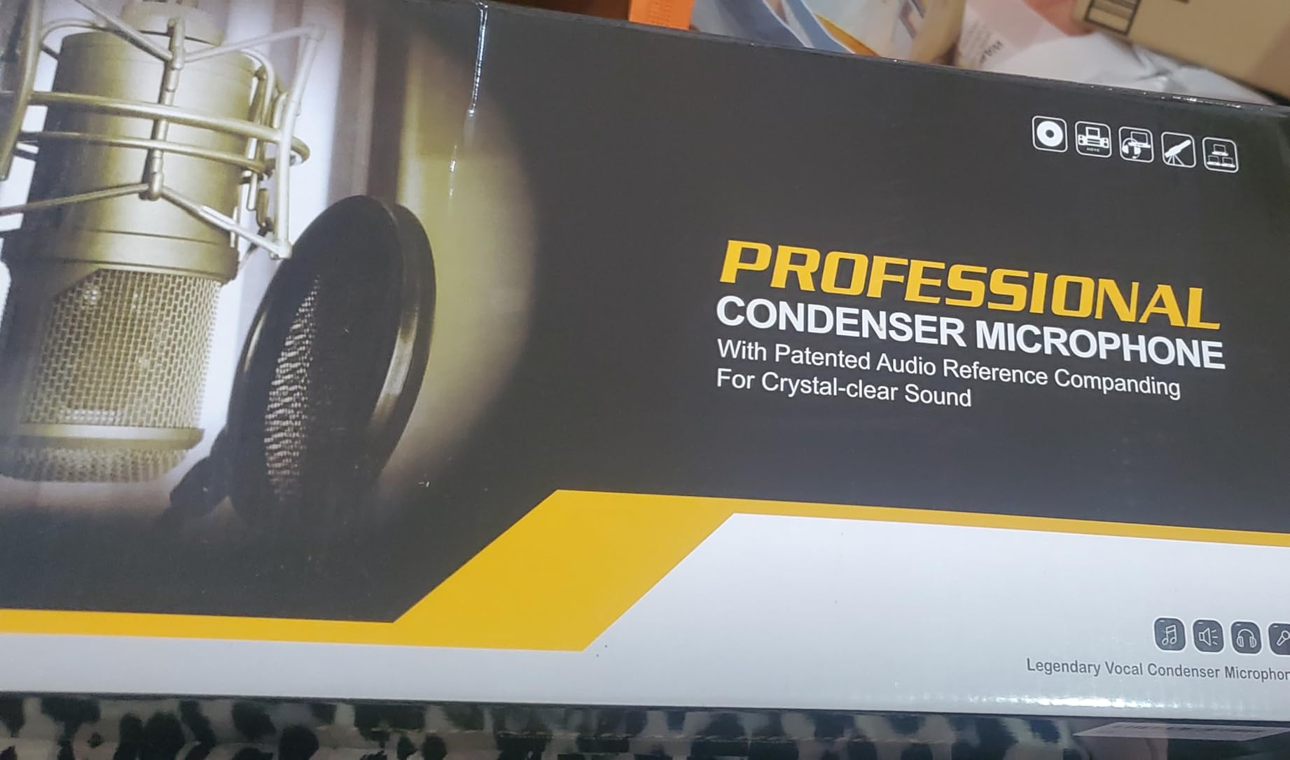 Podcast Equipment Bundle for 2, Audio Interface with Voice Changer Condenser Microphones for Gamer, All-in-One Audio Mixer Perfect for Live Streaming, Singing, YouTube, Gaming customer photo 1