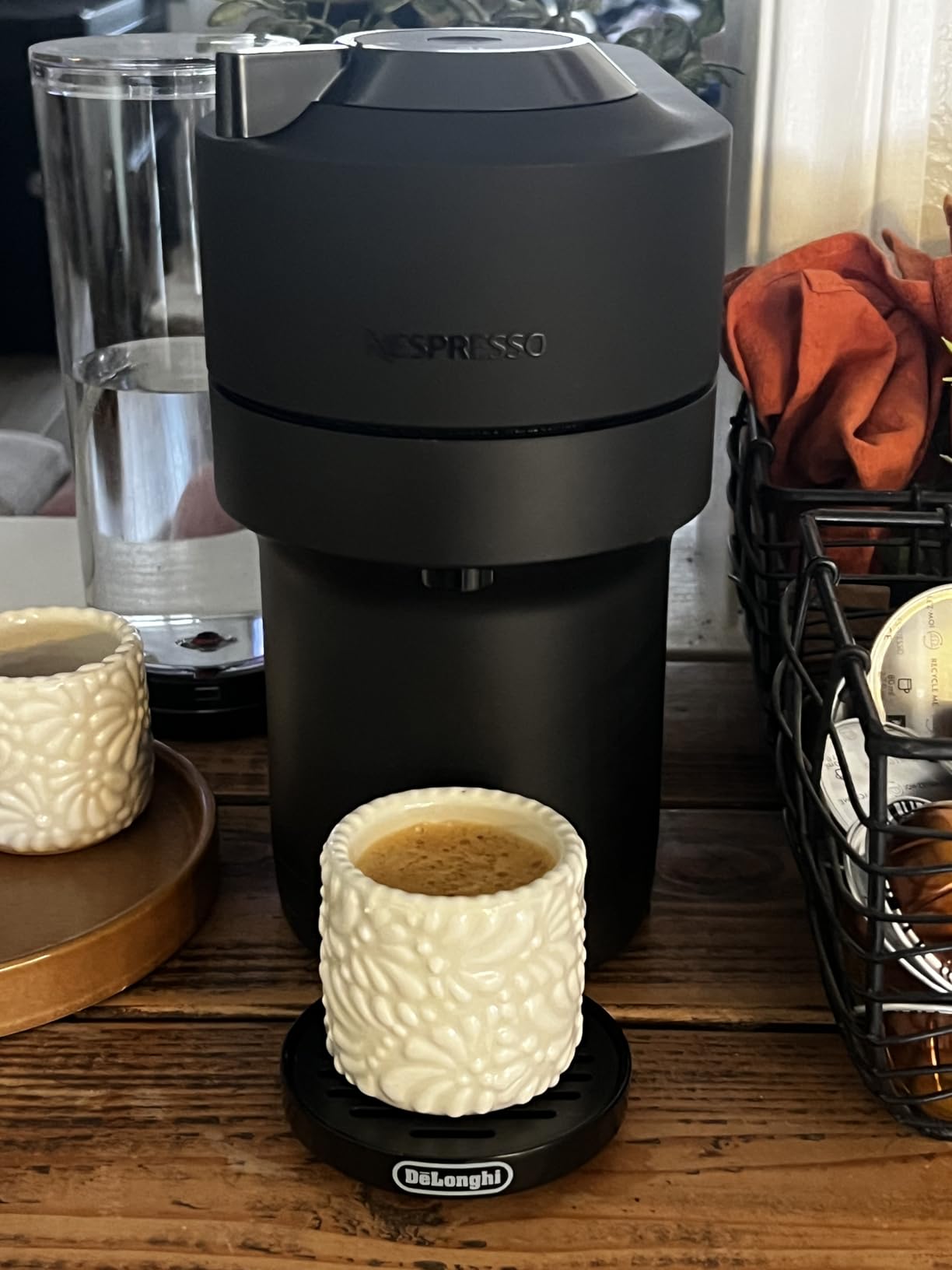 Vertuo Pop+ Deluxe Coffee and Espresso Maker by De'Longhi, Black Matte Dark Chrome customer photo 2