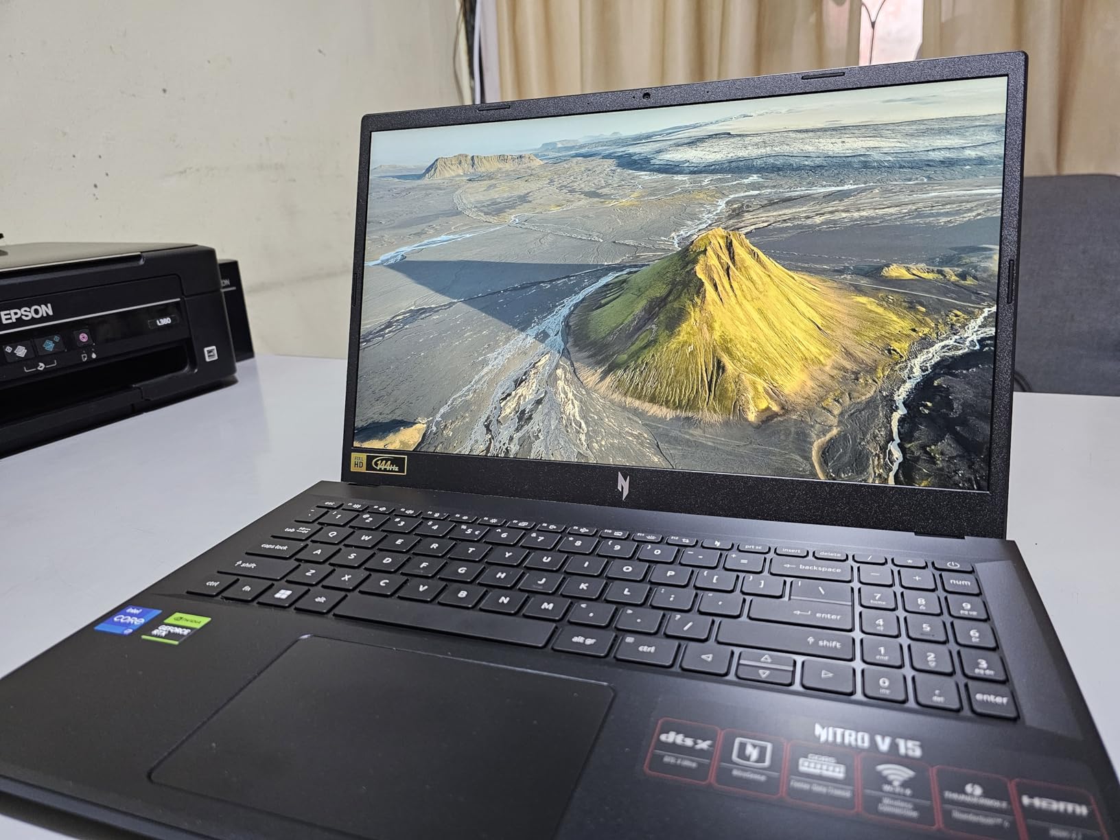 acer Nitro V Gaming Laptop | Intel Core i7-14650HX | NVIDIA GeForce RTX 4060 Laptop GPU (233 AI Tops) | 16