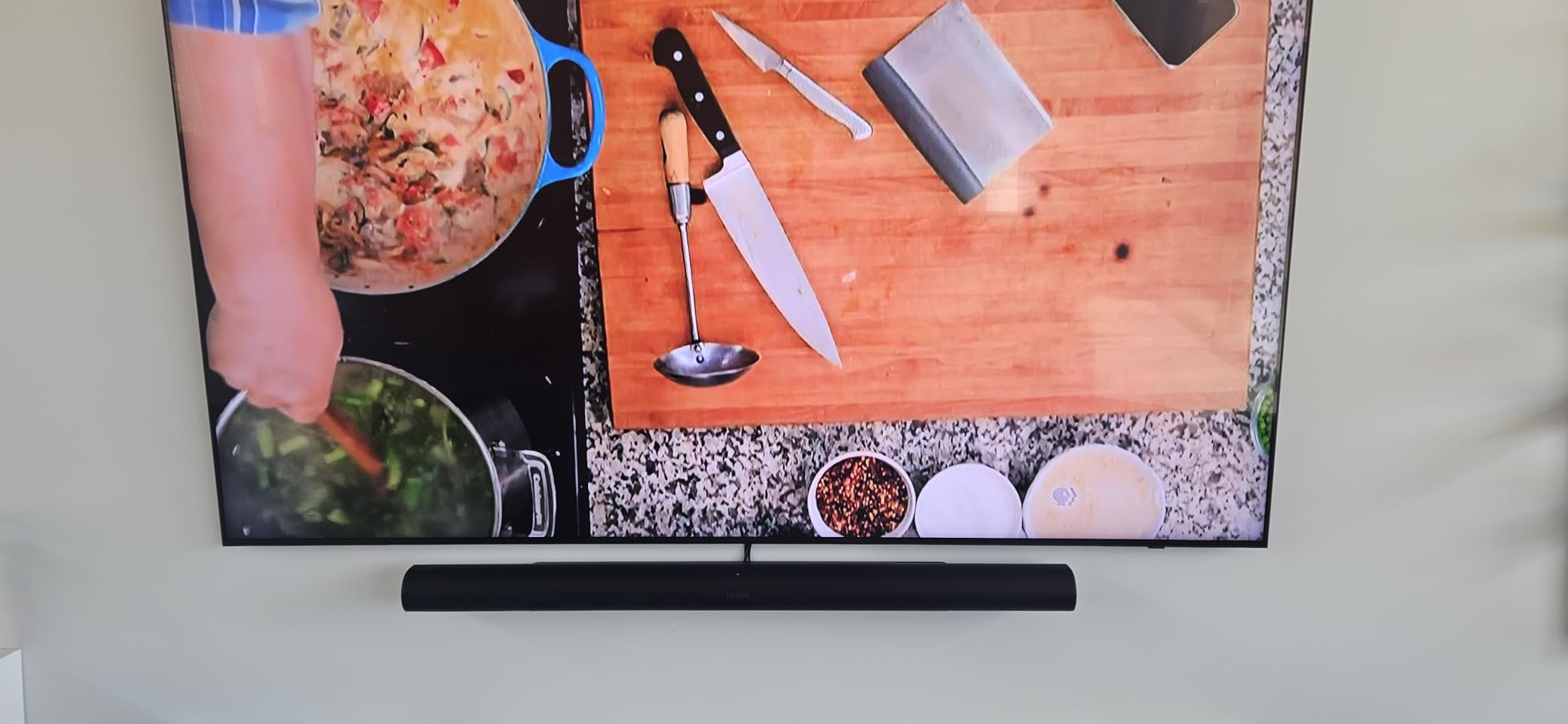 Sonos Arc Ultra Soundbar with Dolby Atmos and Voice Control - 9.1.4 Surround Sound for TV and Music - Black Customer Review Sonos Arc Ultra Soundbar with Dolby Atmos and Voice Control - 9.1.4 Surround Sound for TV and Music - Black - Customer Photo 1
