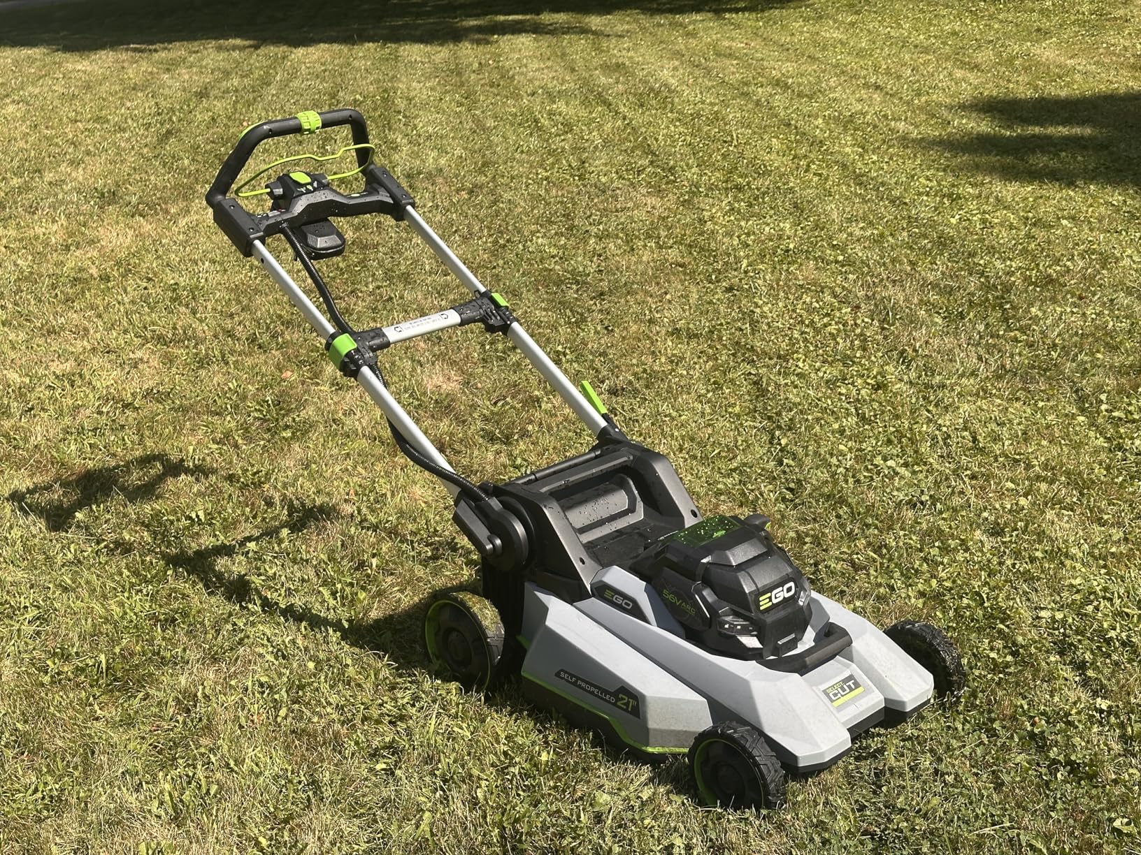 EGO POWER+ Electric Lawn Mower, Self-Propelled Cordless with Touch Drive, Includes 56V 6.0Ah Battery, 4.0Ah Battery and Rapid Charger - LM2123SP-2 Customer Review EGO POWER+ Electric Lawn Mower, Self-Propelled Cordless with Touch Drive, Includes 56V 6.0Ah Battery, 4.0Ah Battery and Rapid Charger - LM2123SP-2 - Customer Photo 2