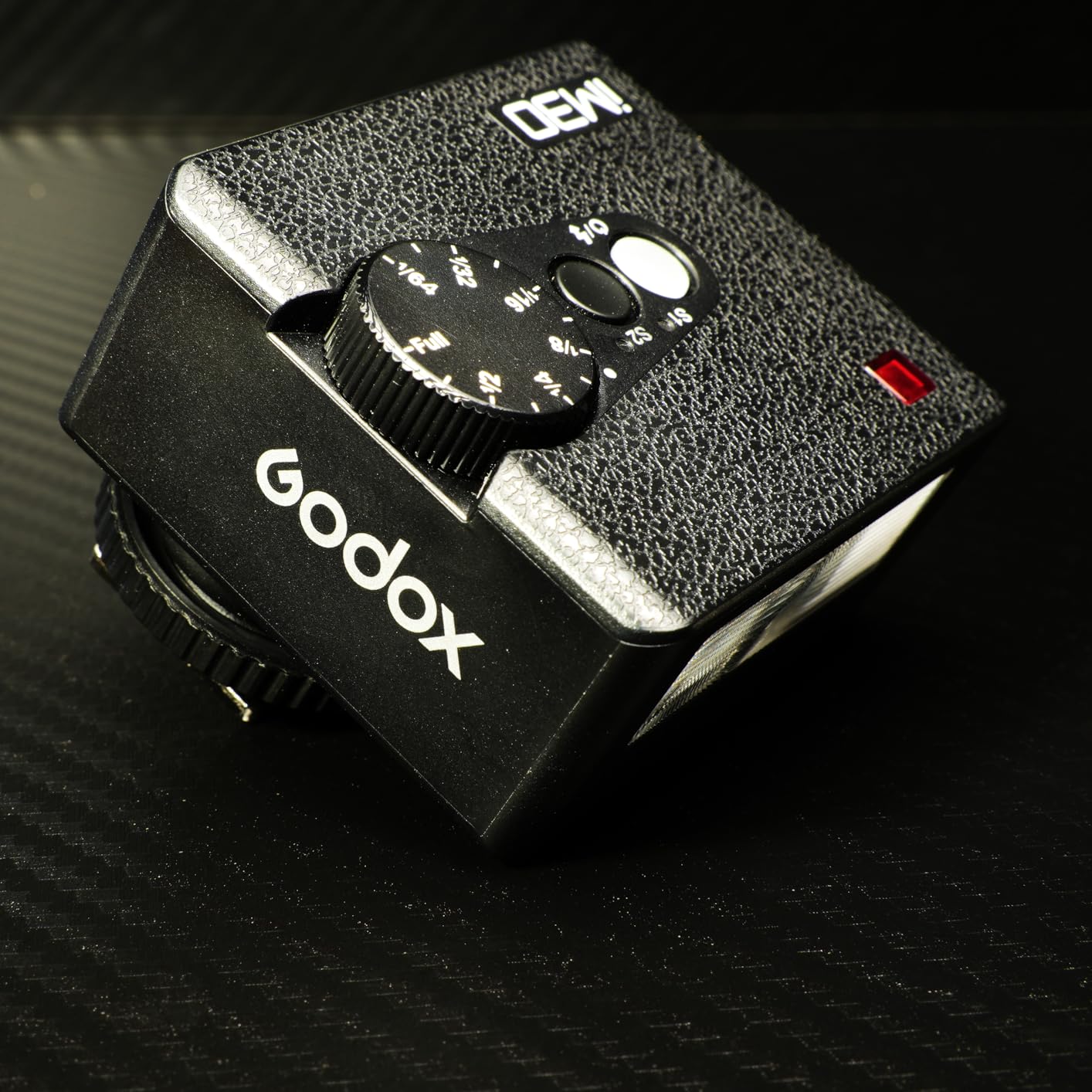 Godox iM30 Mini Flash - Camera Flash GN 15, 7 Power Levels, IM 30 Mini Manual Flash for Canon/Sony zv1/Sony zve10 /Ricoh gr3/Fuji f1-230 Full-Power Flashes/6500K±200K/3.6S Recycle - Customer Photo 1