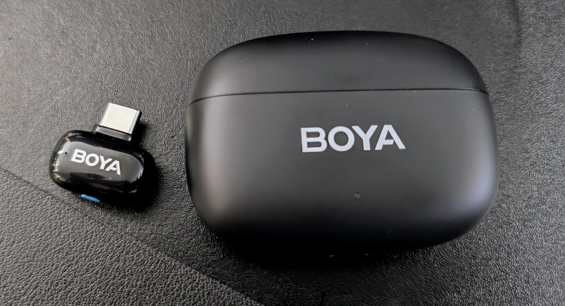 BOYA mini 2 Wireless Lavalier Microphones for iPhone 15/16/17 & Android, AI Noise Cancellation, App Control, 30H Battery Life with Charging Case, Lapel Microphone Wireless for Video Recording Vlogging Customer Review BOYA mini 2 Wireless Lavalier Microphones for iPhone 15/16/17 & Android, AI Noise Cancellation, App Control, 30H Battery Life with Charging Case, Lapel Microphone Wireless for Video Recording Vlogging - Customer Photo 1
