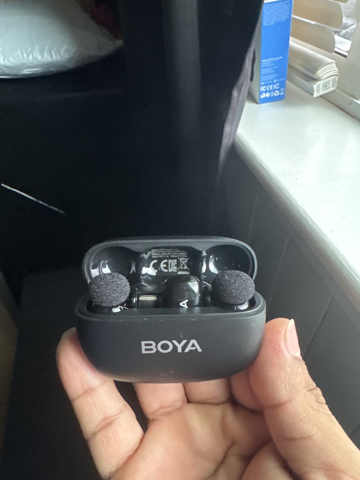 BOYA mini 2 Wireless Lavalier Microphones for iPhone 15/16/17 & Android, AI Noise Cancellation, App Control, 30H Battery Life with Charging Case, Lapel Microphone Wireless for Video Recording Vlogging Customer Review BOYA mini 2 Wireless Lavalier Microphones for iPhone 15/16/17 & Android, AI Noise Cancellation, App Control, 30H Battery Life with Charging Case, Lapel Microphone Wireless for Video Recording Vlogging - Customer Photo 2