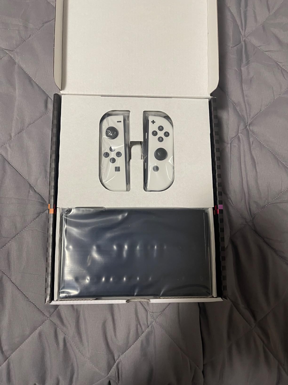 Nintendo Switch - OLED Model Mario Kart 8 Deluxe Bundle customer photo 1