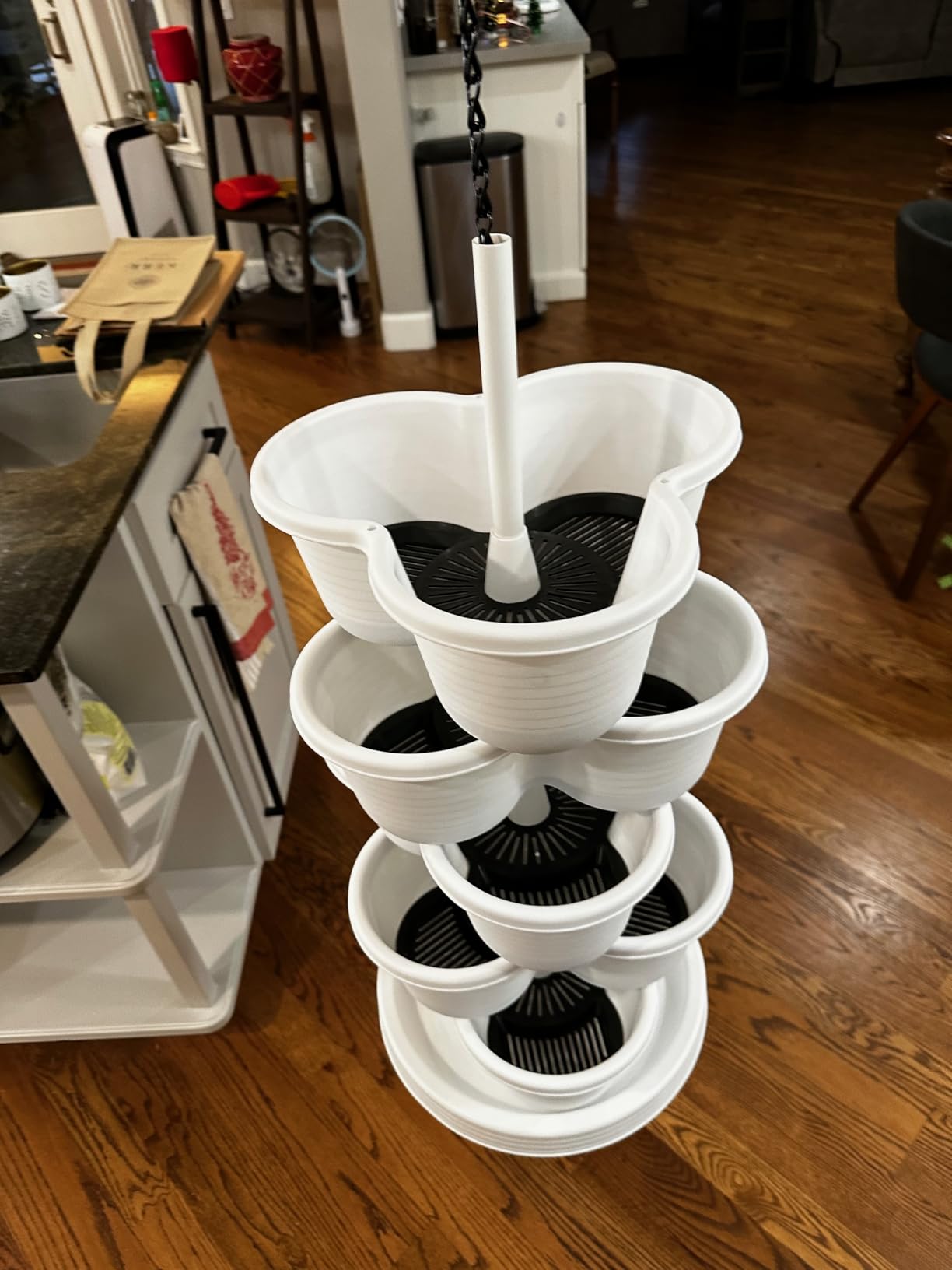 VECELO 5 Tier Vertical Garden Planter, Self Watering Stackable Planters with Wheels for Strawberries, Herbs, Flowers, Vegetables, White customer photo 1