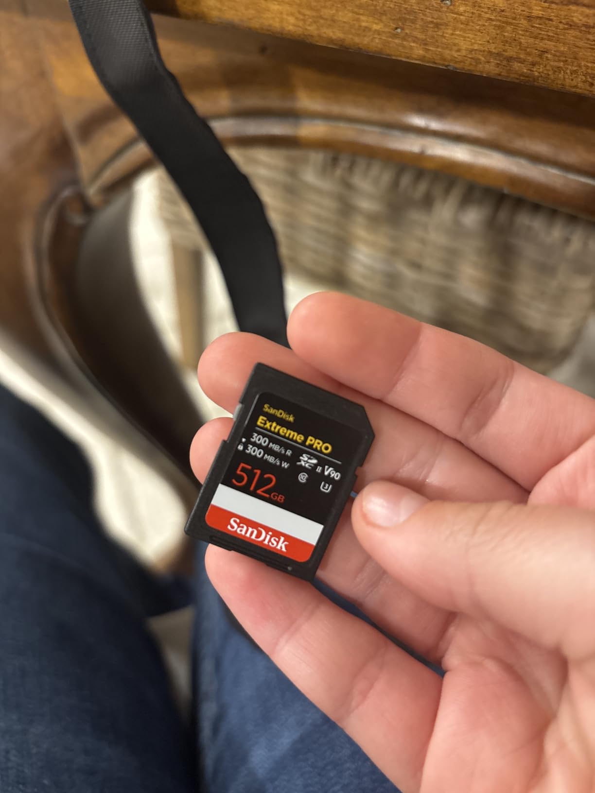 SanDisk 128GB Extreme PRO SDXC UHS-II Memory Card - Up to 300MB/s Read and Write speeds, V90, 8K, 4K UHD, SD Card - SDSDXDM-128G-GN4IN Customer Review SanDisk 128GB Extreme PRO SDXC UHS-II Memory Card - Up to 300MB/s Read and Write speeds, V90, 8K, 4K UHD, SD Card - SDSDXDM-128G-GN4IN - Customer Photo 2