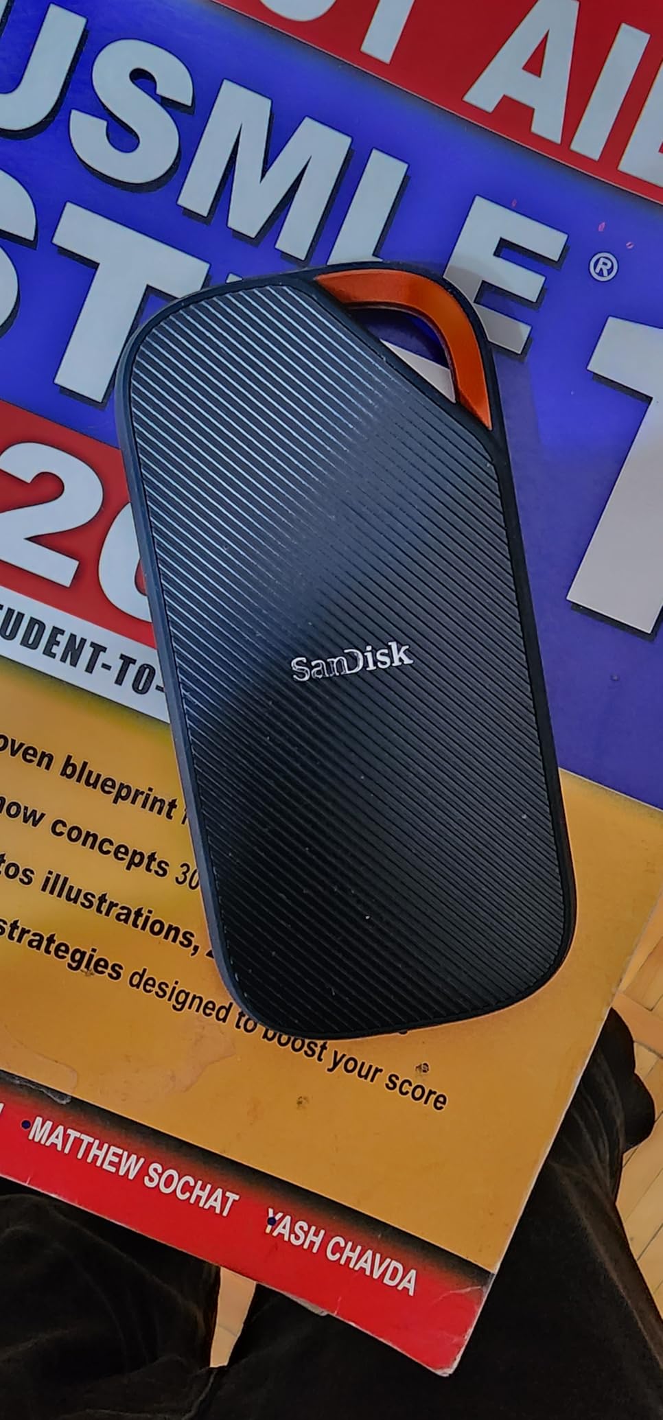 SanDisk Extreme PRO Portable SSD 4TB with USB4 - Up to 3800 MB/s Read and 3700MB/s Write, IP65 Water and Dust Resistance - Customer Photo 1