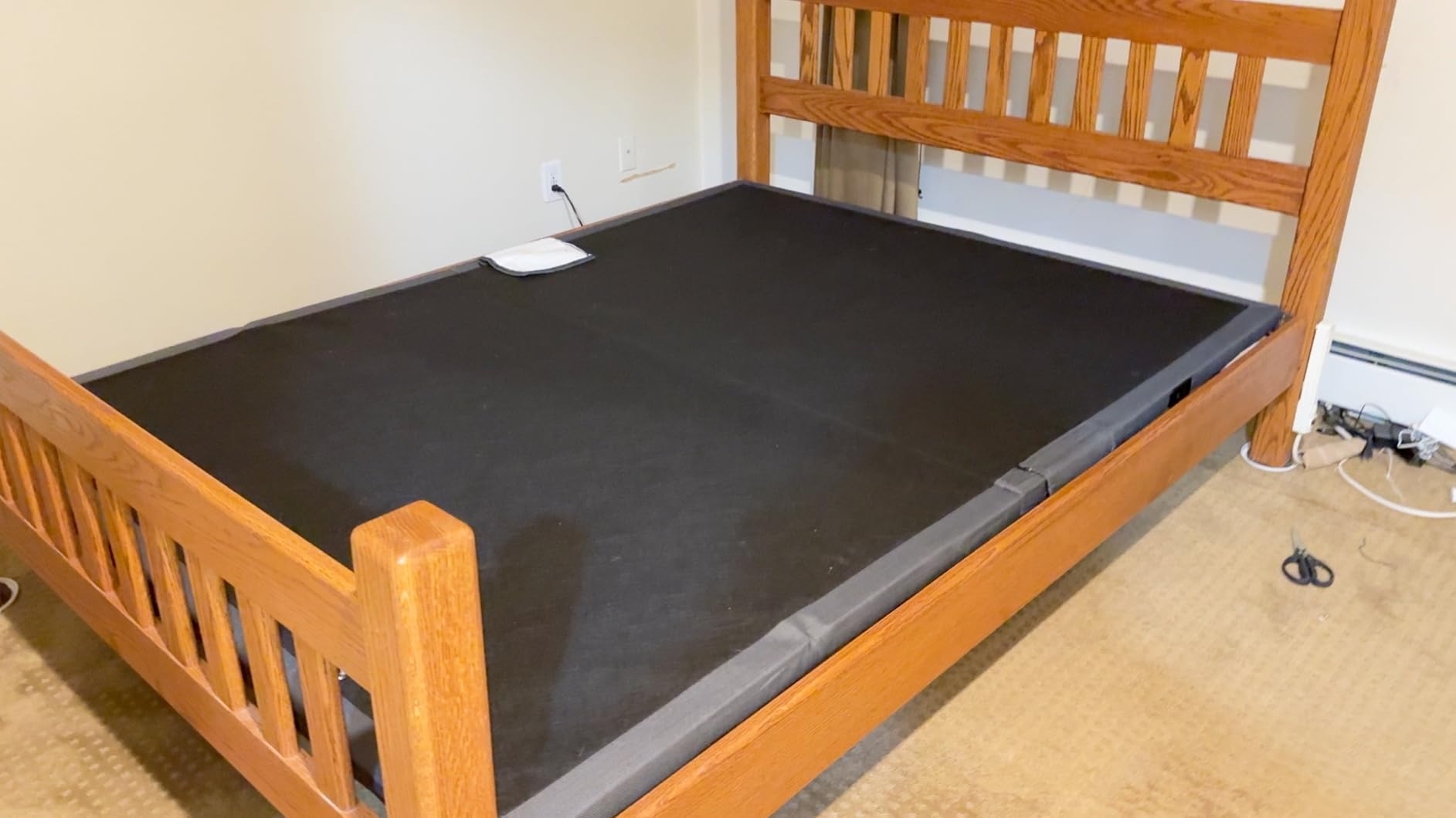AMADA HOMEFURNISHING Adjustable Bed Frame, Split King Adjustable Bed Base with 4 USB Ports & Under-Bed Nightlight, Head & Foot Incline, Electric Bed Frame with 4 Height Options Customer Review AMADA HOMEFURNISHING Adjustable Bed Frame, Split King Adjustable Bed Base with 4 USB Ports & Under-Bed Nightlight, Head & Foot Incline, Electric Bed Frame with 4 Height Options - Customer Photo 2