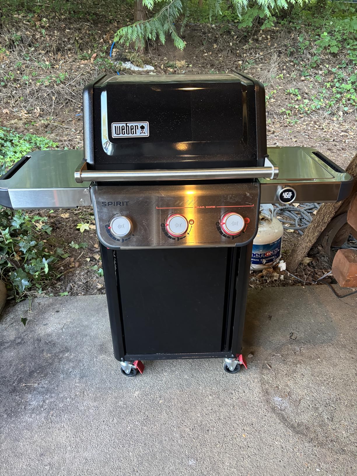 Weber Spirit E-425 Liquid Propane Gas Grill for Outdoor Cooking and BBQ, 4 Boost Burners, Black - Customer Photo 3