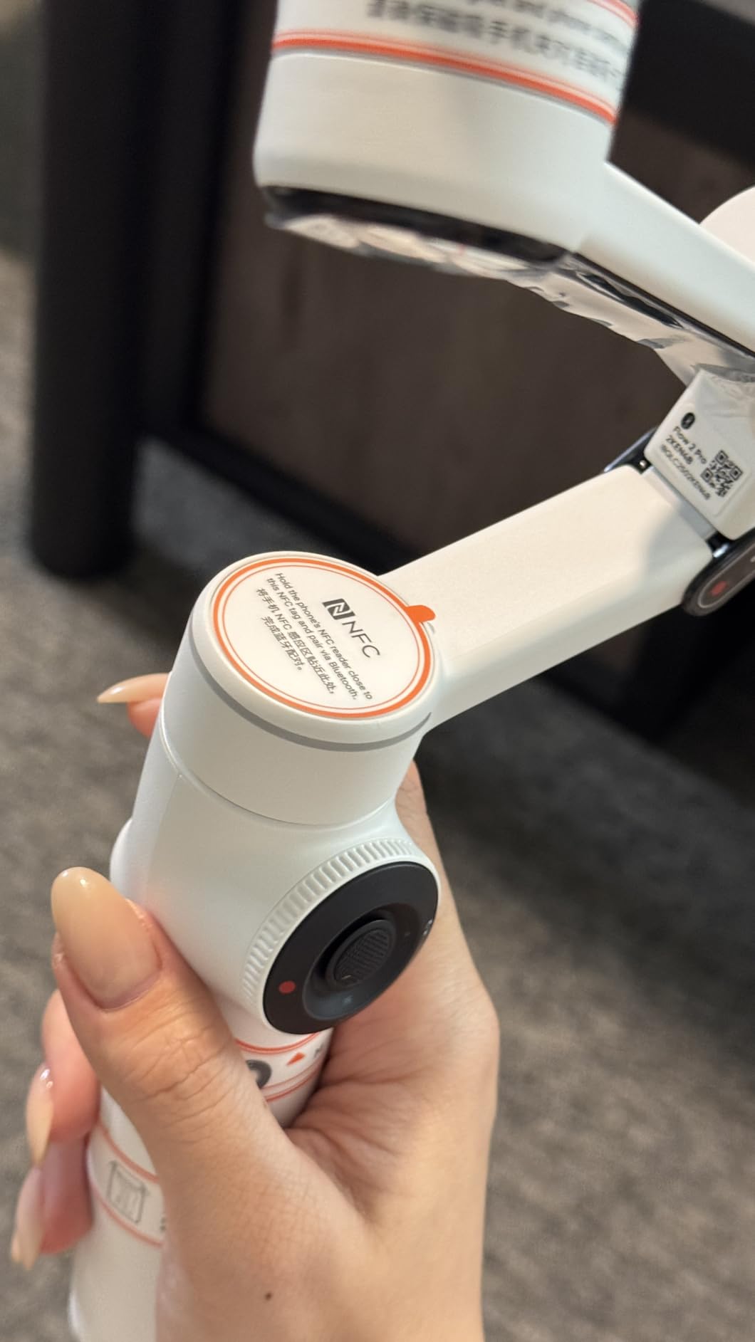 Insta360 Flow 2 Pro White - Industry-First AI Phone Gimbal with Apple DockKit, Pioneering 360º Pan Tracking, Free Tilt, Built-in Tripod/Selfie Stick, Portable Vlog/Travel Stabilizer - Customer Photo 1