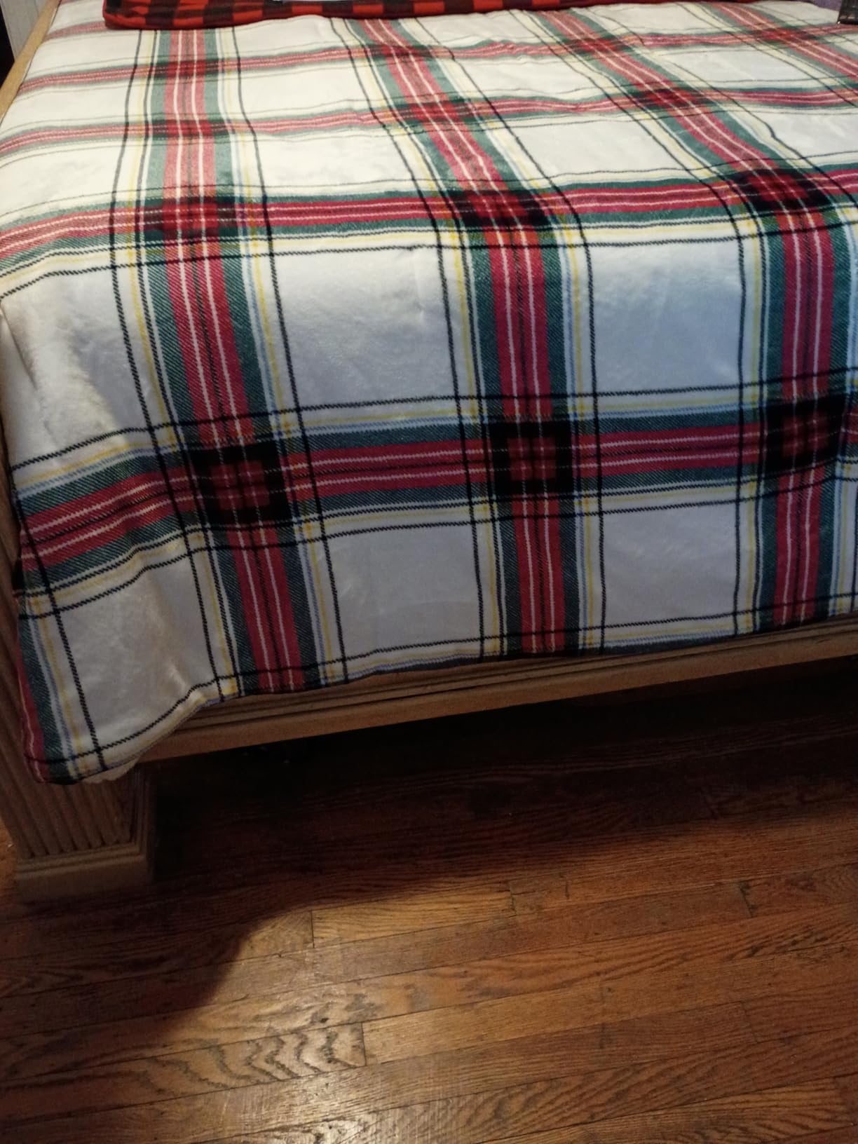 California King Mattress, 14 Inch Hybrid Gel Memory Foam Mattresses with Pocket Springs, California King Size Mattress, Mattresses in a Box, Medium Firm, Pressure Relief, Upgraded Support, CertiPUR-US - Customer Photo 2