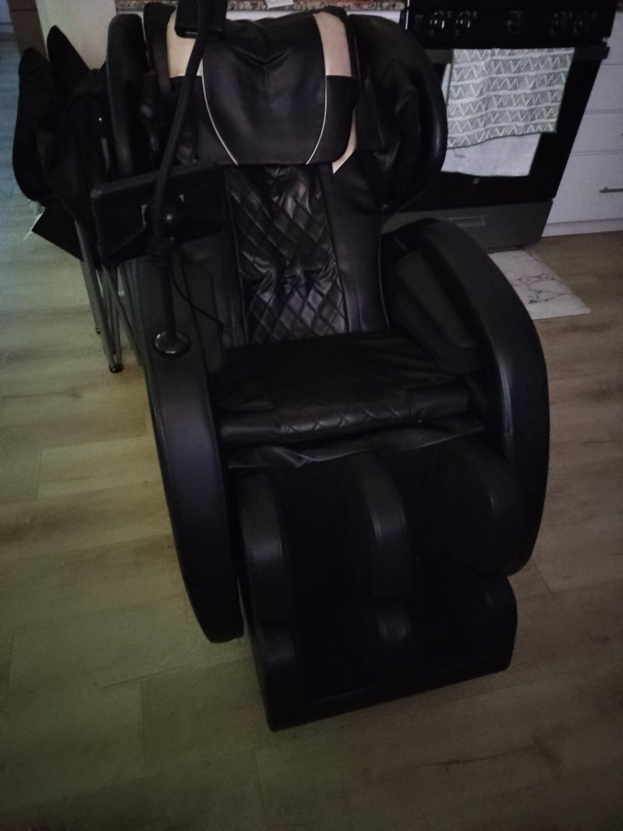 2026 Massage Chair Full Body, Zero Gravity SL-Track Shiatsu Massage Recliner Chair with Body Scan, 6 Fix Point Rollers, Airbags, Deep Yoga Stretch, Heating Function, Black - Customer Photo 1
