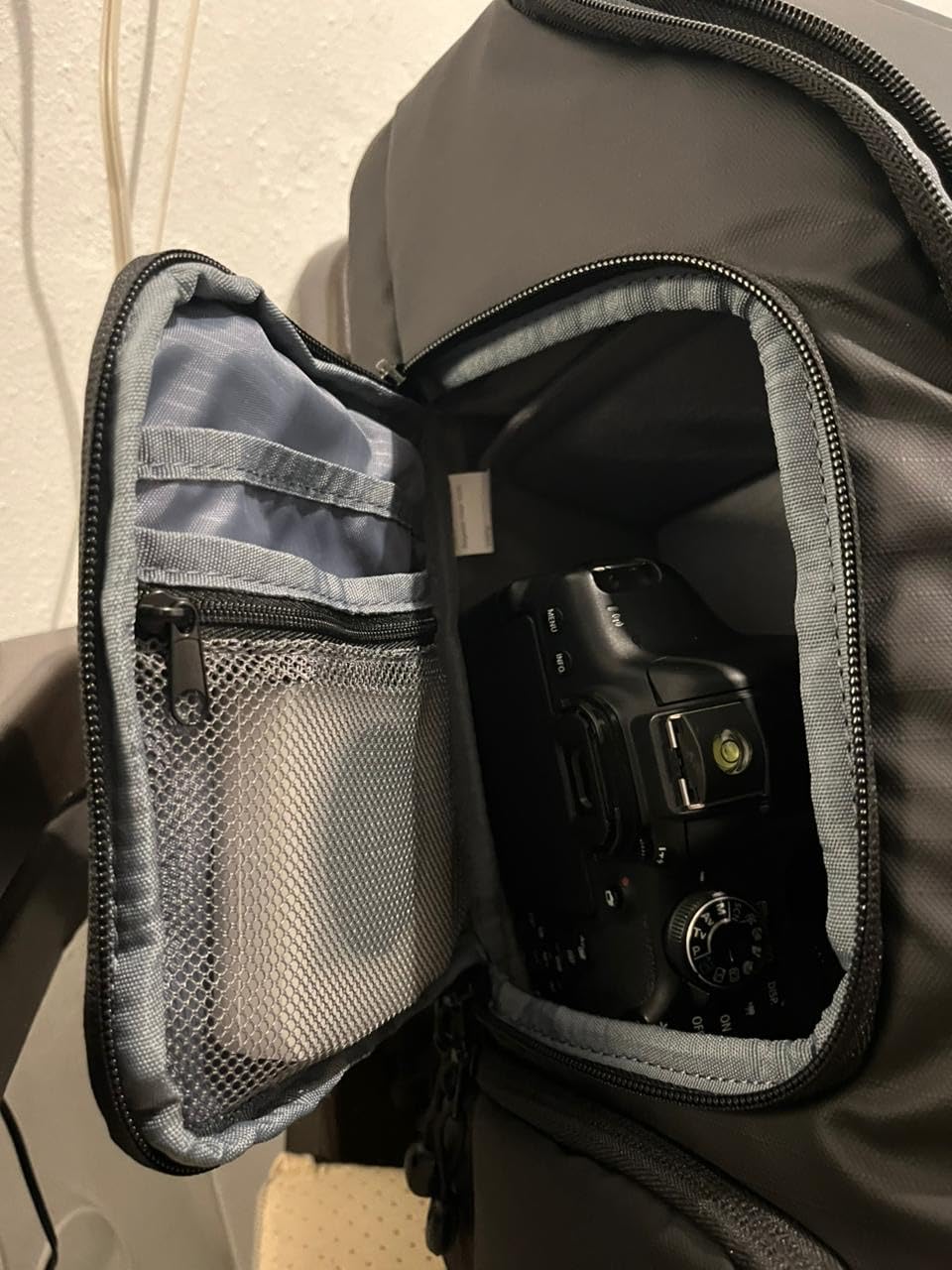 K&F CONCEPT Camera Backpack,Camera Bags for Photographers 30L Large Capacity with Raincover and 16 Inch Laptop Compartment Compatible for Canon/Nikon/Sony/DJI Mavic Drone Travel Customer Review K&F CONCEPT Camera Backpack,Camera Bags for Photographers 30L Large Capacity with Raincover and 16 Inch Laptop Compartment Compatible for Canon/Nikon/Sony/DJI Mavic Drone Travel - Customer Photo 2