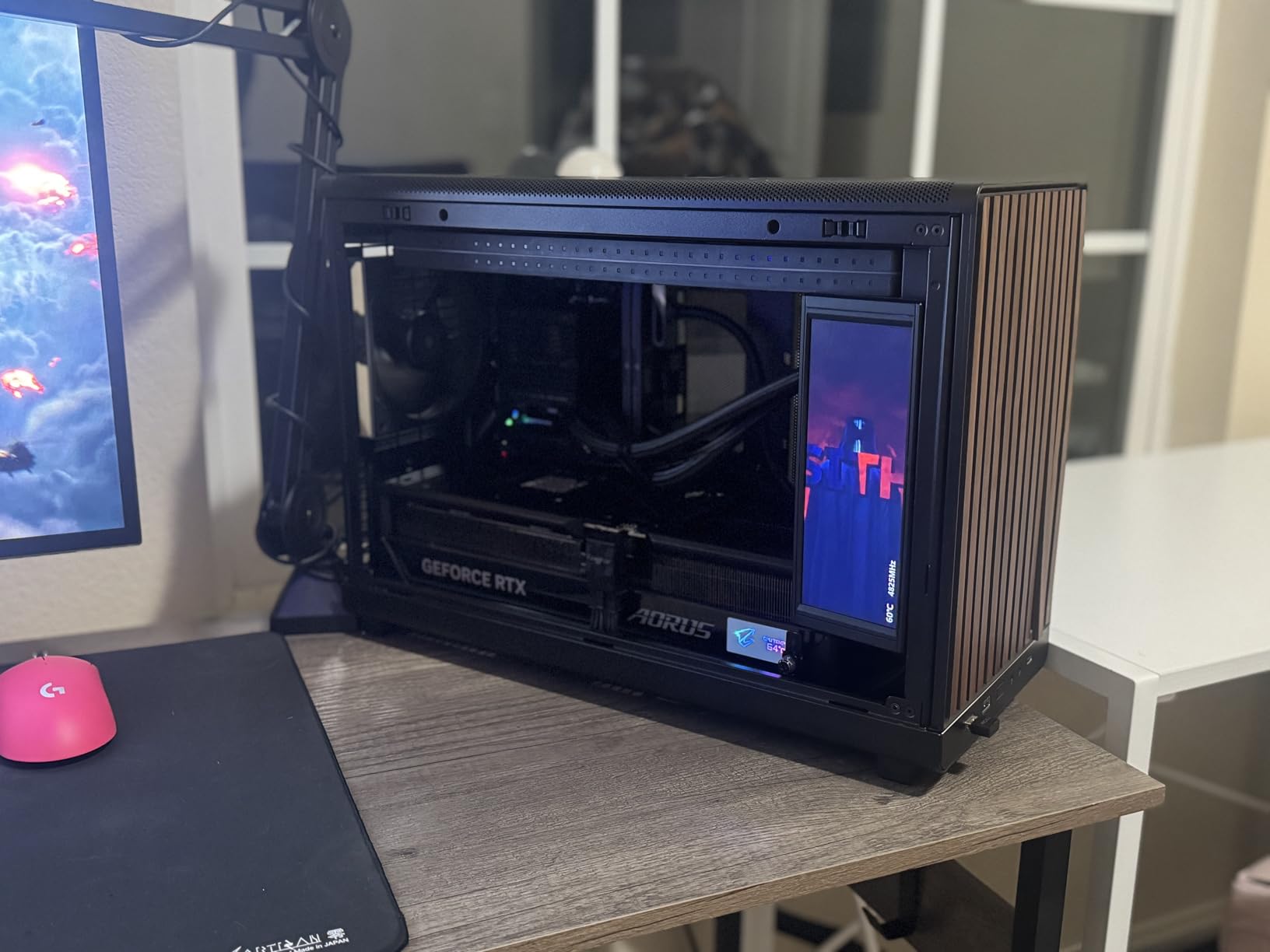 GIGABYTE GeForce RTX 5090 Gaming OC 32G Graphics Card, WINDFORCE Cooling System, 32GB 512-bit GDDR7, by NVIDIA, DisplayPort & HDMI - Video Output Interface, GV-N5090GAMING OC-32GD Video Card customer photo 2