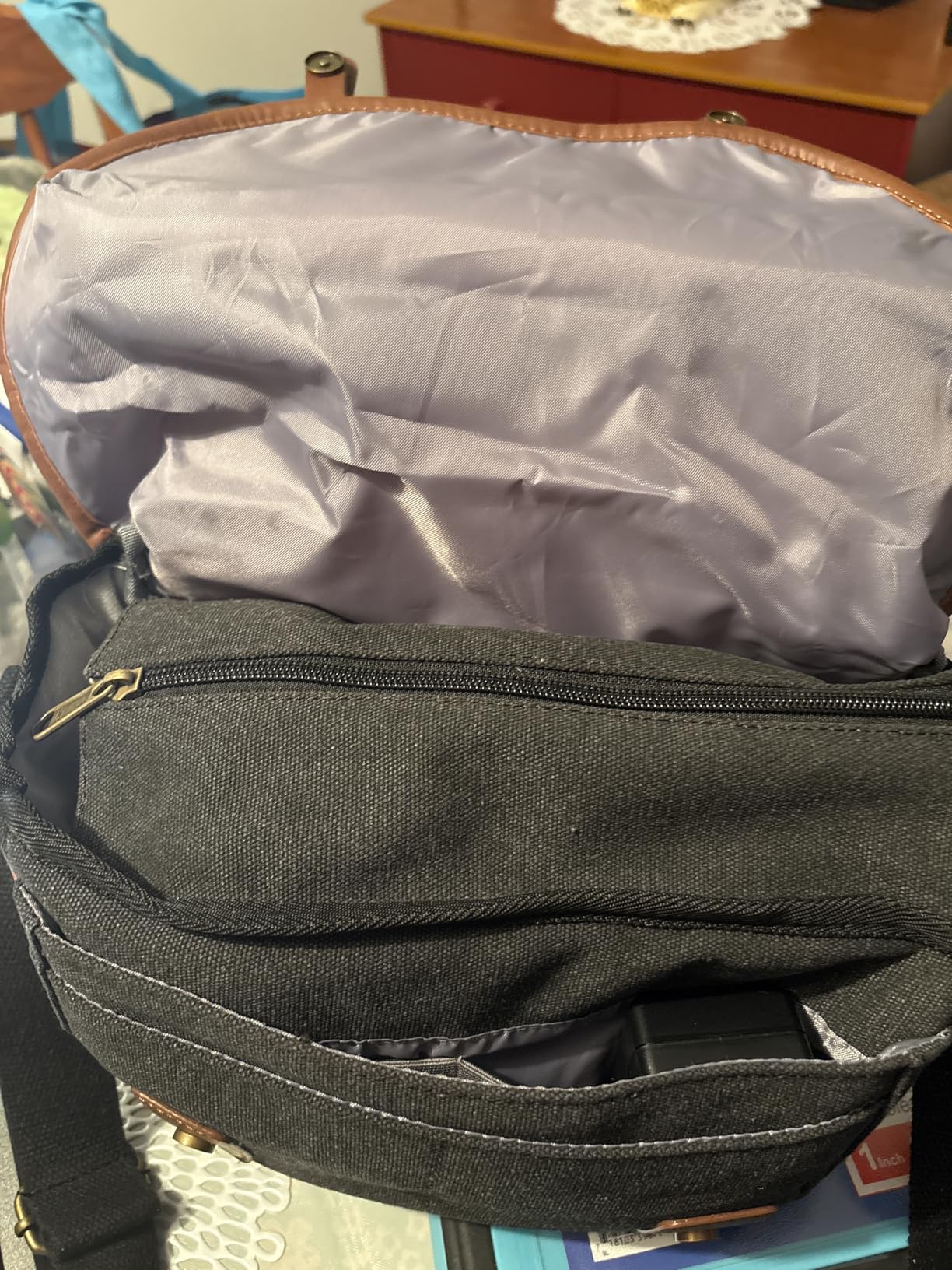 RAINSMORE Canvas Camera Bag, DSLR/SLR/Mirrorless Small Camera Sling Bags Cross-body Camera Case, Compact Shoulder Bag for Photographers with Rain Cover Vintage Sling Bags for Men and Women, Black Customer Review RAINSMORE Canvas Camera Bag, DSLR/SLR/Mirrorless Small Camera Sling Bags Cross-body Camera Case, Compact Shoulder Bag for Photographers with Rain Cover Vintage Sling Bags for Men and Women, Black - Customer Photo 2