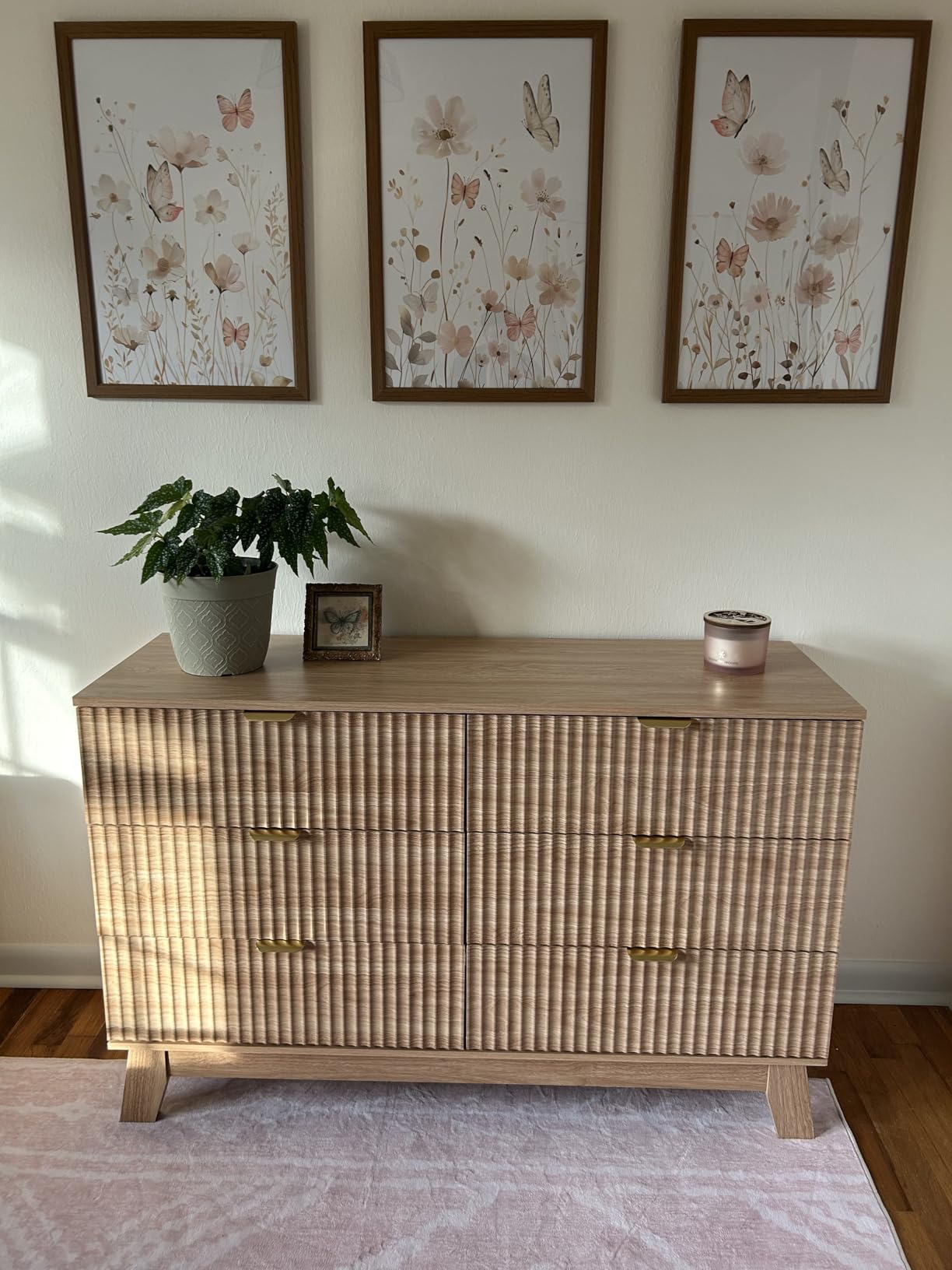 Fluted Nightstand, 24 Inch Wide Side Table with 3 Large Storage Drawers, Mid Century Modern Wood Night Stand with Metal Handle, Wooden Bedside End Table for Bedroom, Living Room, Closet - Customer Photo 1