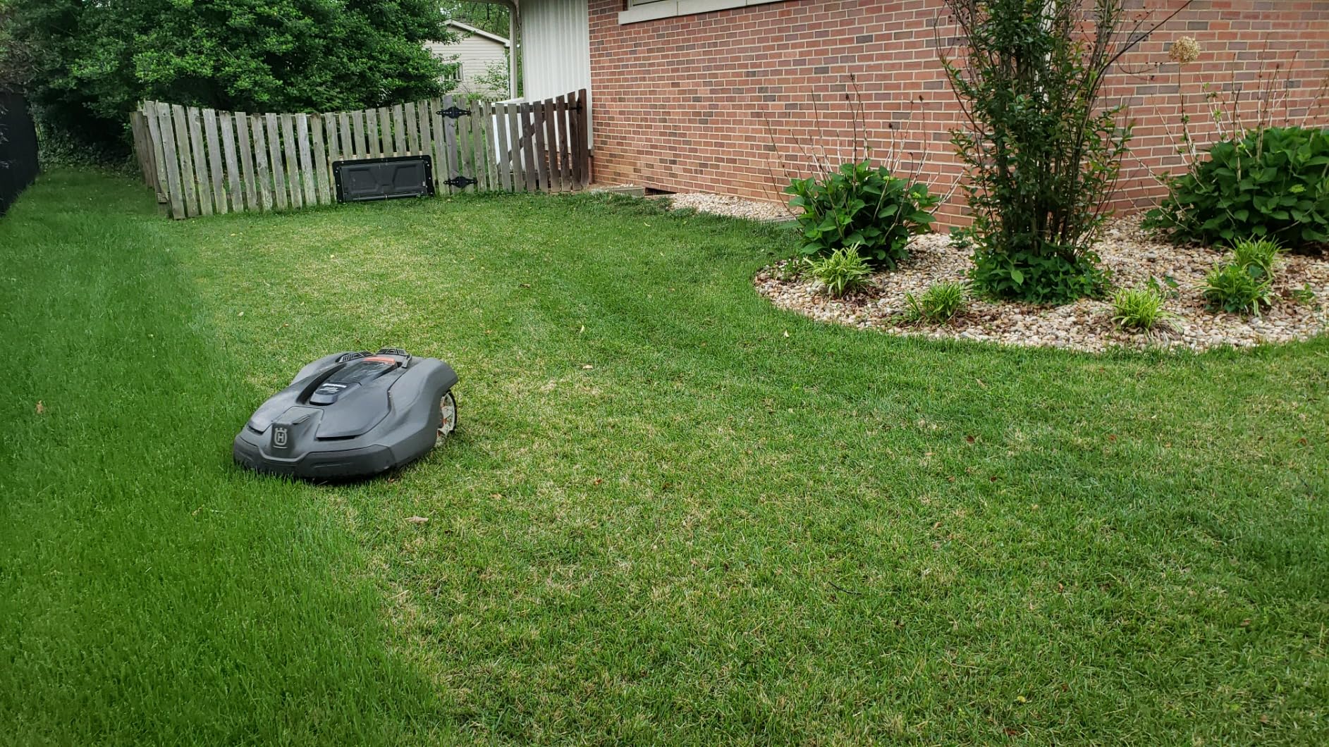 Husqvarna 440iQ Automower Robotic Mower, 2 Acre Mowing Capacity, Wire Free Robot Lawn Mower with Charging Station, RS1 EPOS Reference Station and Replacement Blades - Customer Photo 1