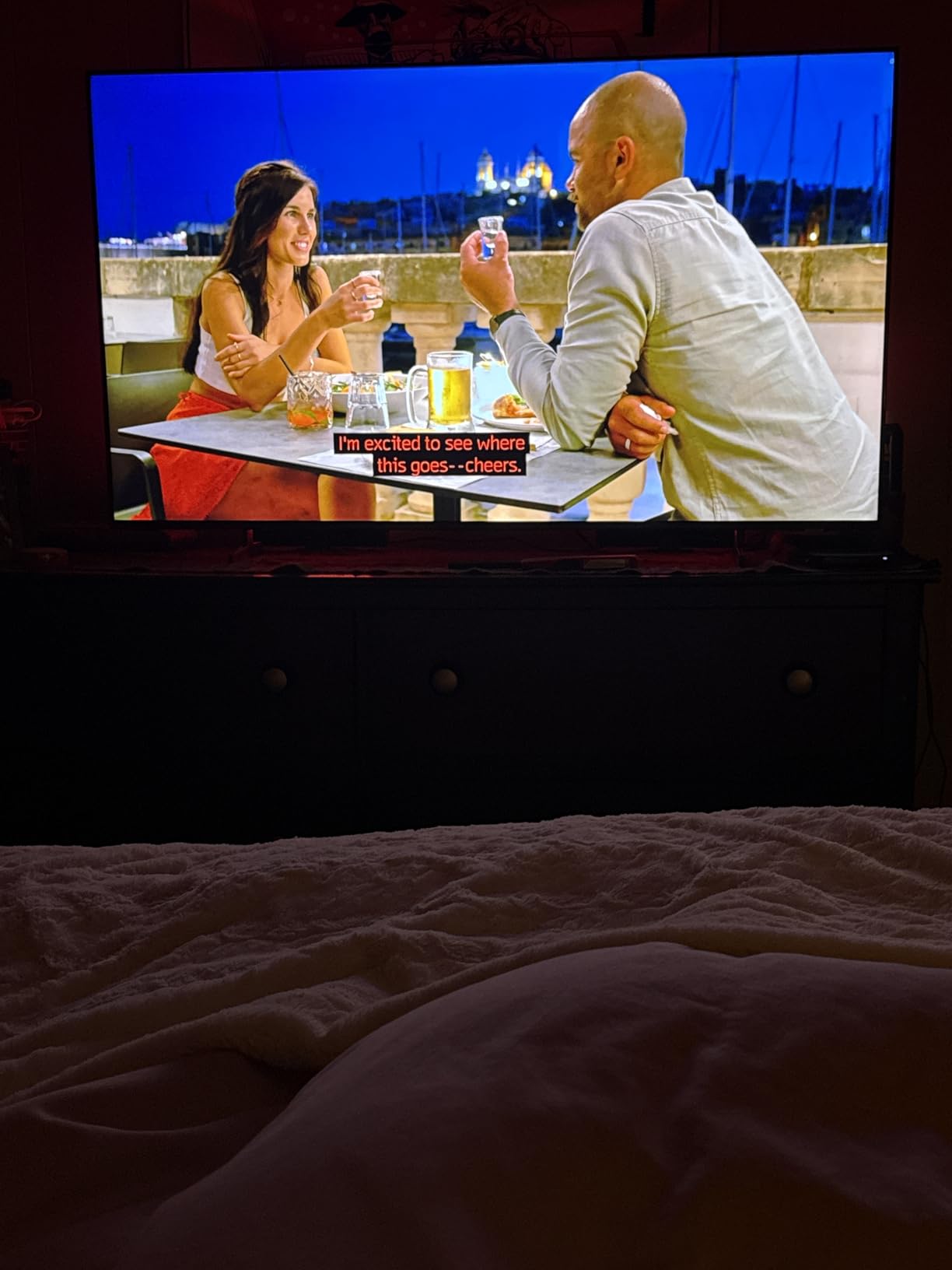 Samsung 65-Inch Class Crystal UHD U8000F 4K Smart TV (2025 Model) Endless Free Content, Crystal Processor 4K, MetalStream Design, Knox Security, Alexa Built-in customer photo 2