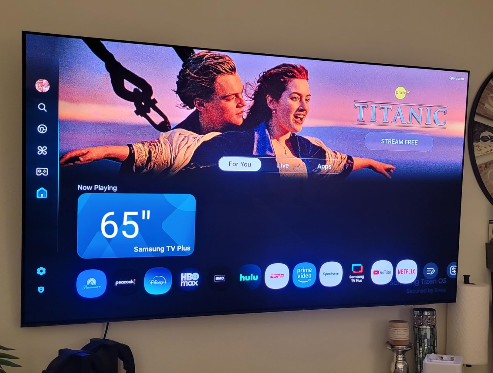 Samsung 77-Inch Class OLED S95F 4K Glare Free Smart TV (2025 Model), NQ4 AI Gen3 Processor, OLED HDR Pro, Motion Xcelerator 164Hz, Dolby Atmos, Samsung Vision AI, Alexa Built-in customer photo 2