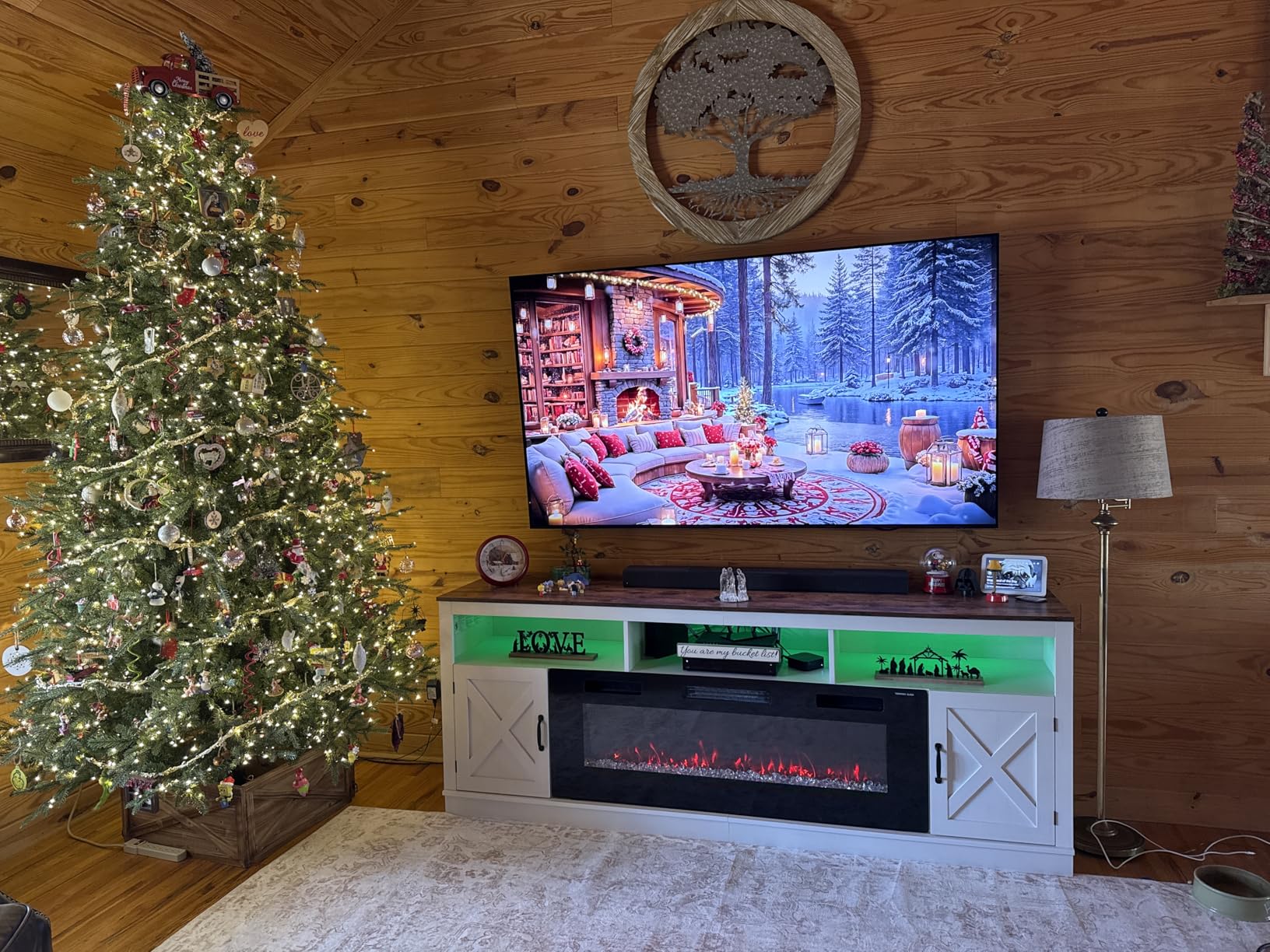 Samsung 55-Inch Class S90F Smart TV (2025 Model, 55S90F), NQ4 Gen3 Processor, Upscaling Pro, HDR+, Motion Xcelerator 144Hz, Vision, Alexa Built-in customer photo 2