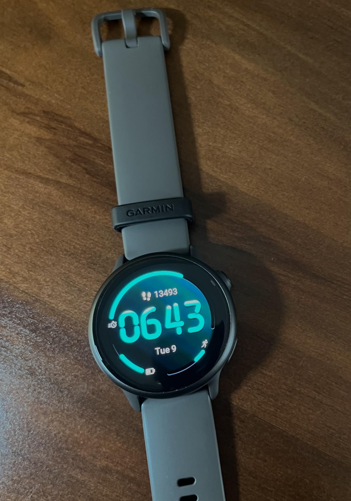 Garmin vívoactive® 6, Health and Fitness GPS Smartwatch, AMOLED Display, Up to 11 Days of Battery, Slate with Black Band Customer Review Garmin vívoactive® 6, Health and Fitness GPS Smartwatch, AMOLED Display, Up to 11 Days of Battery, Slate with Black Band - Customer Photo 1