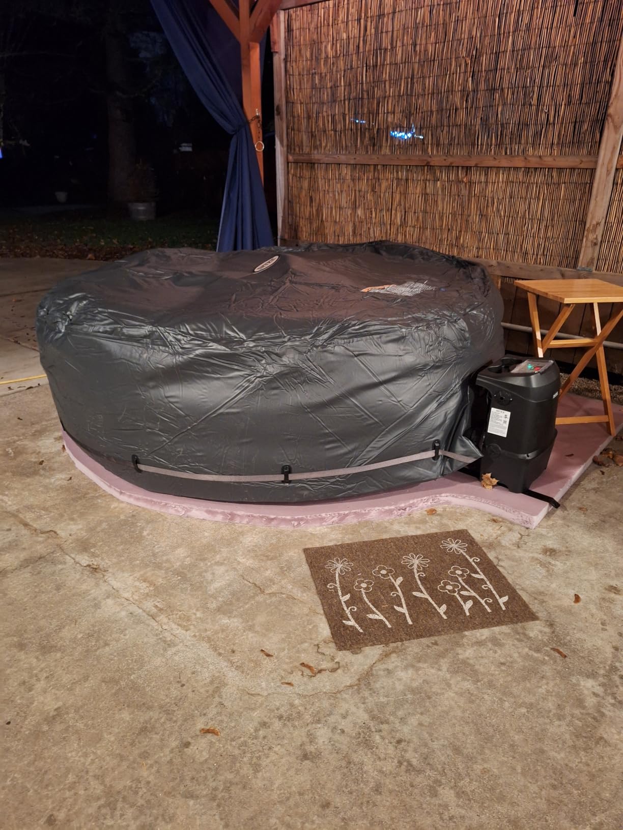INTEX SimpleSpa Inflatable Hot Tub, 6 Person Jet Massage Spa with Built-in Pump and Cover - Portable Outdoor Tub with Bubble Jets for Home, Backyard, and Patio - Customer Photo 1
