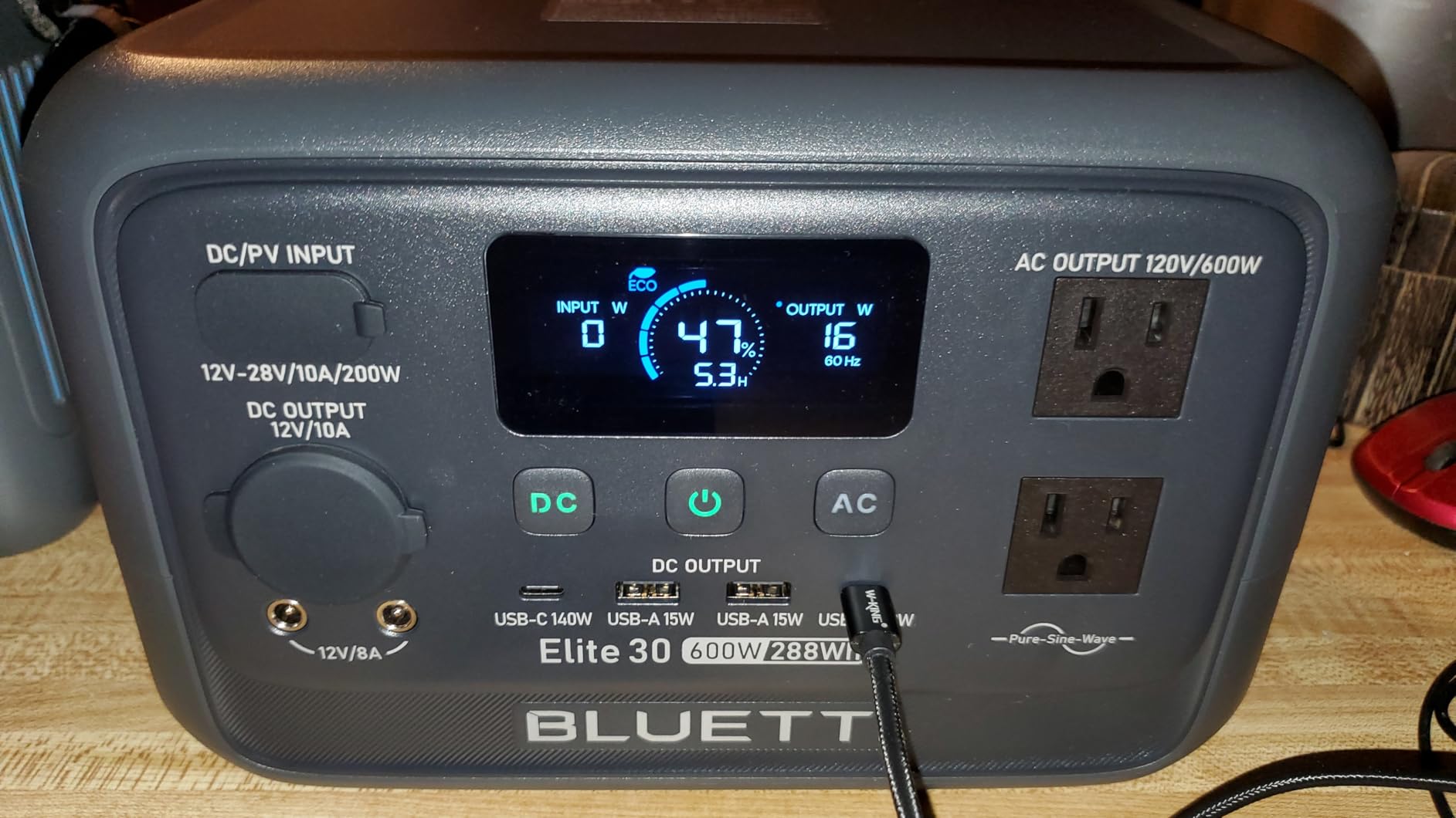 BLUETTI Elite 30 V2 Portable Power Station, 288Wh Solar Generator, 600W AC Outlets (Power Lifting 1500W), Fast Charging LiFePO4 Battery Backup for Camping, Road Trip, Outage (Solar Panel Optional) Customer Review BLUETTI Elite 30 V2 Portable Power Station, 288Wh Solar Generator, 600W AC Outlets (Power Lifting 1500W), Fast Charging LiFePO4 Battery Backup for Camping, Road Trip, Outage (Solar Panel Optional) - Customer Photo 1