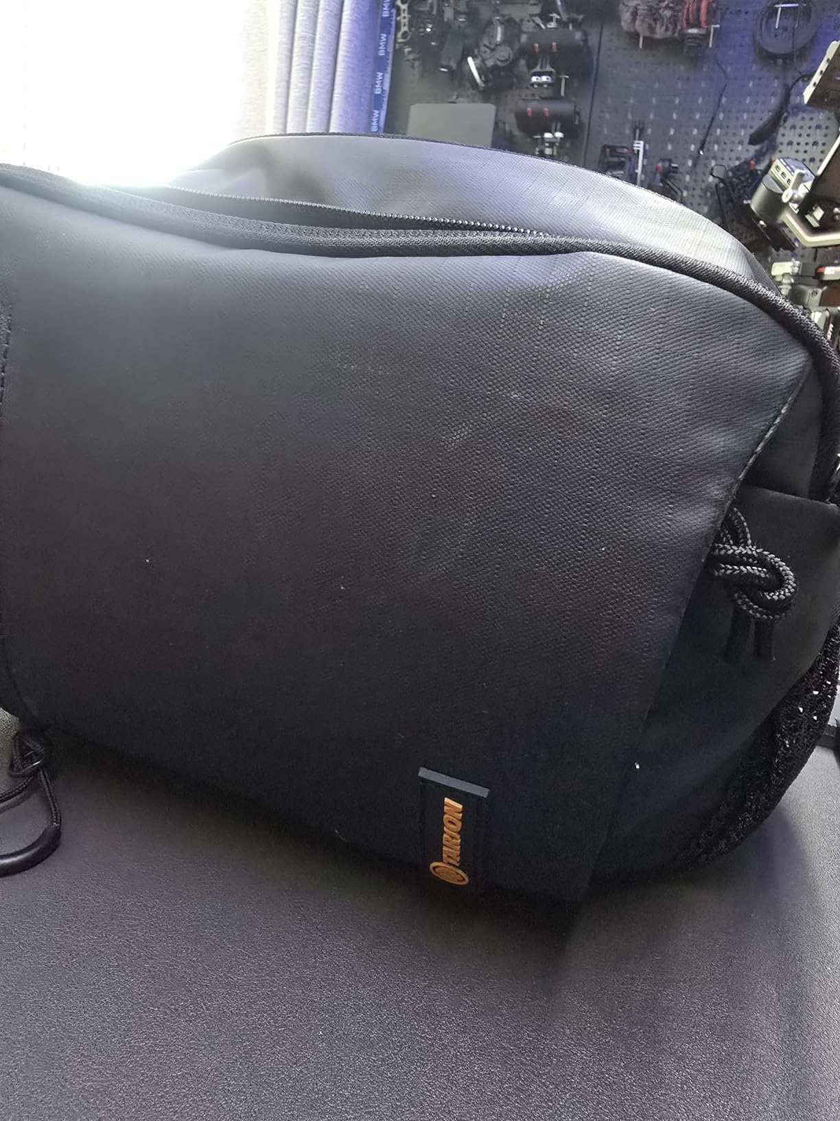 TARION Outdoor Camera Sling Bag - Compact 5.5L Messenger Case for Mirrorless - Expandable Wet/Dry Drawstring Pocket - Waterproof Crossbody with Tripod Holder - XProber Customer Review TARION Outdoor Camera Sling Bag - Compact 5.5L Messenger Case for Mirrorless - Expandable Wet/Dry Drawstring Pocket - Waterproof Crossbody with Tripod Holder - XProber - Customer Photo 1
