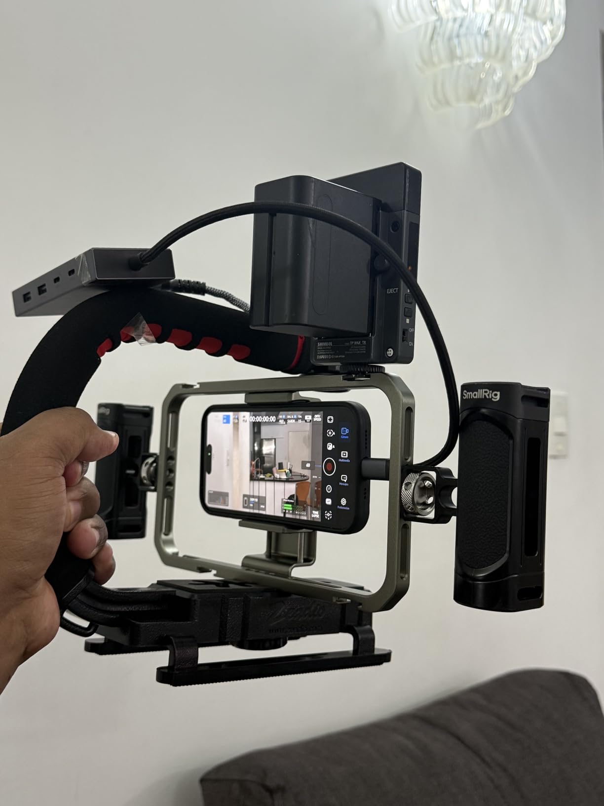 Zeadio Camera Stabilizer Kit, All-in-One Handheld Stabilizer with LED Video Light, Microphone, Phone Holder & Action Camera adaper, Fits for All Camera, DSLR, Action Camera and All Smartphones Customer Review Zeadio Camera Stabilizer Kit, All-in-One Handheld Stabilizer with LED Video Light, Microphone, Phone Holder & Action Camera adaper, Fits for All Camera, DSLR, Action Camera and All Smartphones - Customer Photo 2