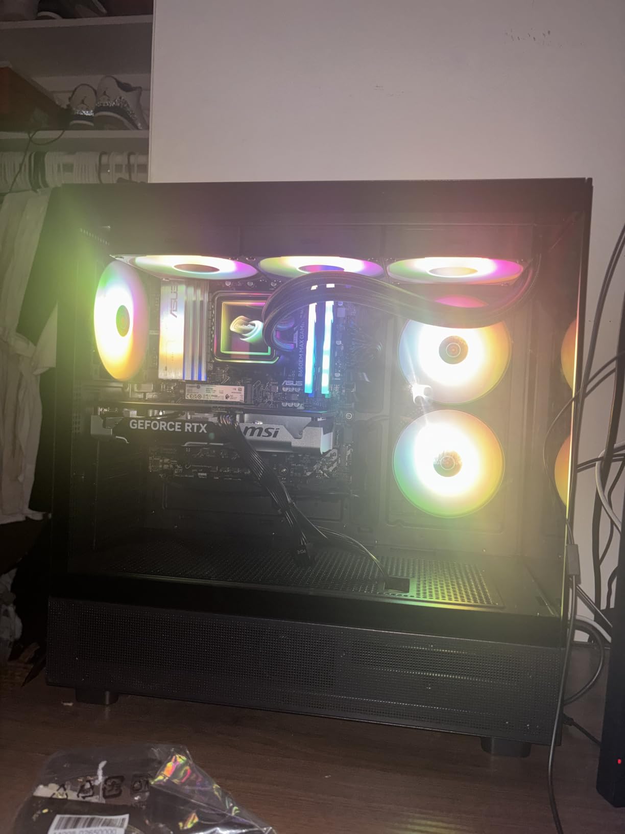 Skytech Gaming Azure 3 Desktop PC, Ryzen 7 7800X3D 4.2 GHz (5GHz Turbo), NVIDIA RTX 5060 Ti 16GB, 1TB Gen4 NVMe SSD, 32GB DDR5 RAM 6000 RGB, 650W Gold PSU, 360mm ARGB AIO, Wi-Fi, Win 11 customer photo 2