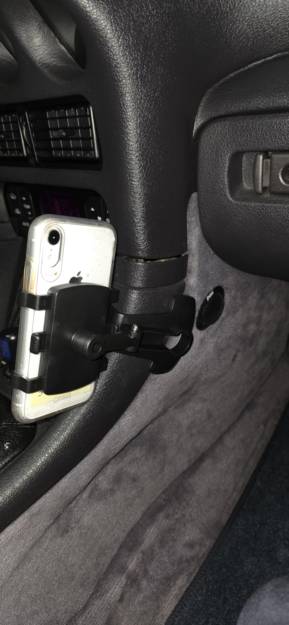 Car Phone Holder Dashboard Phone Mount 360 Degree Rotation Multifunctional Clip Design Car Universal Phone Mount Compatible with 4-7 inch cellphones Customer Review Car Phone Holder Dashboard Phone Mount 360 Degree Rotation Multifunctional Clip Design Car Universal Phone Mount Compatible with 4-7 inch cellphones - Customer Photo 2