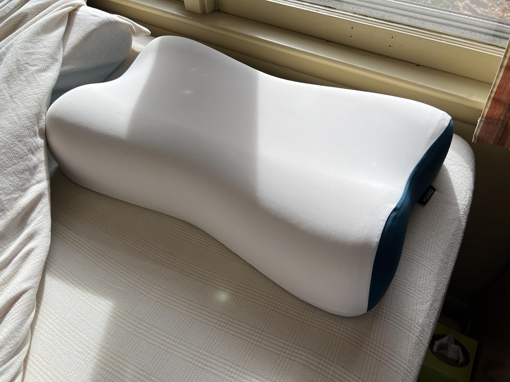 Cervical Neck Pillow for Pain Relief, Contour Memory Foam Pillows for Sleeping, Ergonomic Pillow Orthopedic Cooling Pillow Bed Pillow Neck Support for Side Back Stomach Sleepers - Customer Photo 1