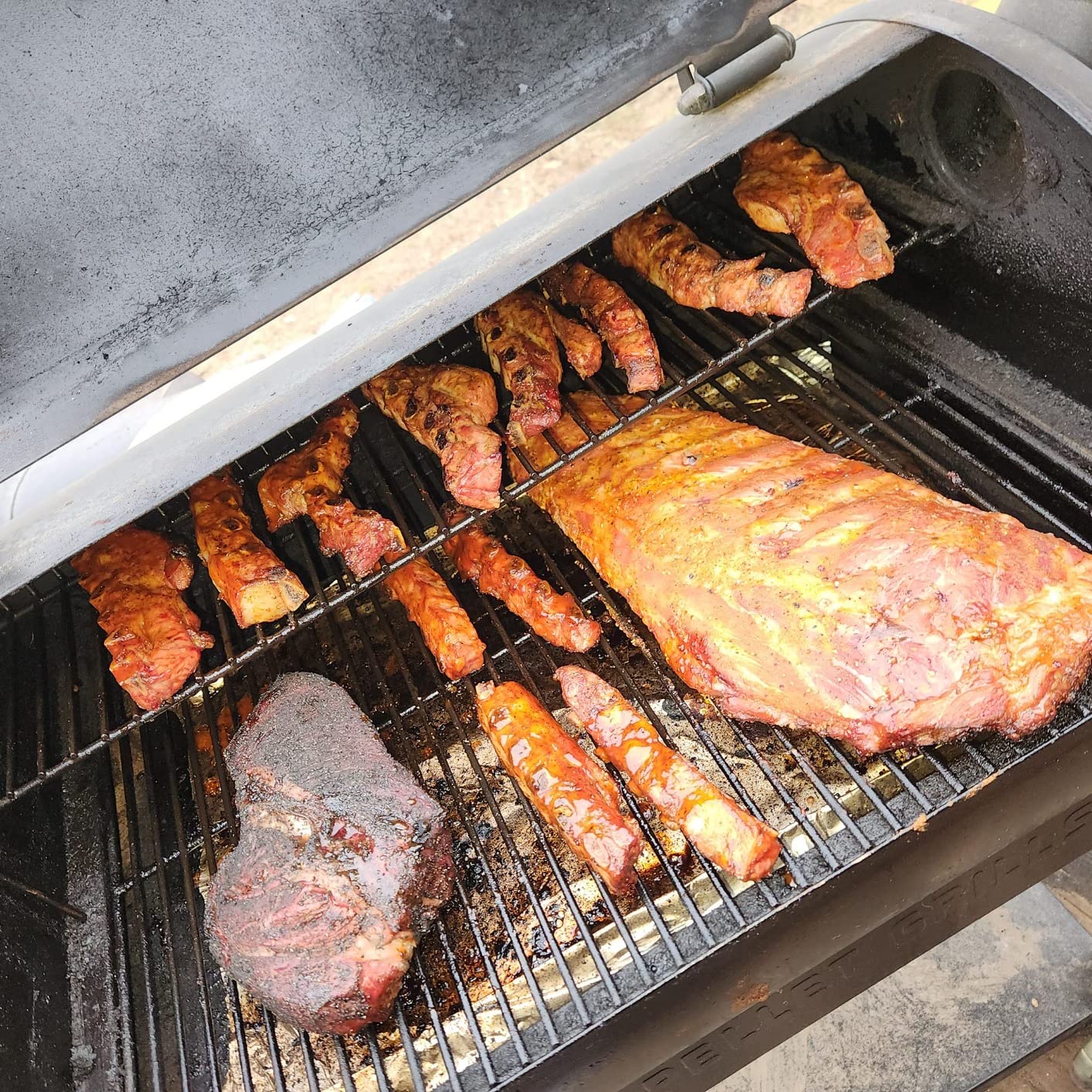 Z GRILLS ZPG-450A2 Wood Pellet Grill & Smoker, PID V3.0 Controller, 459 Sq in Cook Area, Foldable Shelf, Meat Probe, Rain Cover, 8 in 1 BBQ Grill Outdoor Auto Temperature Control, Bronze - Customer Photo 2