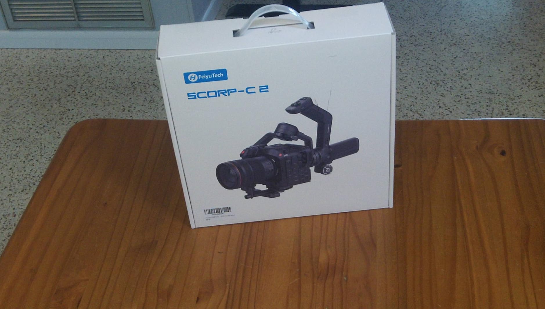 FeiyuTech SCORP-C2 3-Axis Gimbal Stabilizer with AI Tracking for DSLR, Mirrorless & Vlogging Camera, 7.72 lb (3.5 kg) Payload | Quick Landscape/Portrait Switch | Gesture Control Customer Review FeiyuTech SCORP-C2 3-Axis Gimbal Stabilizer with AI Tracking for DSLR, Mirrorless & Vlogging Camera, 7.72 lb (3.5 kg) Payload | Quick Landscape/Portrait Switch | Gesture Control - Customer Photo 2