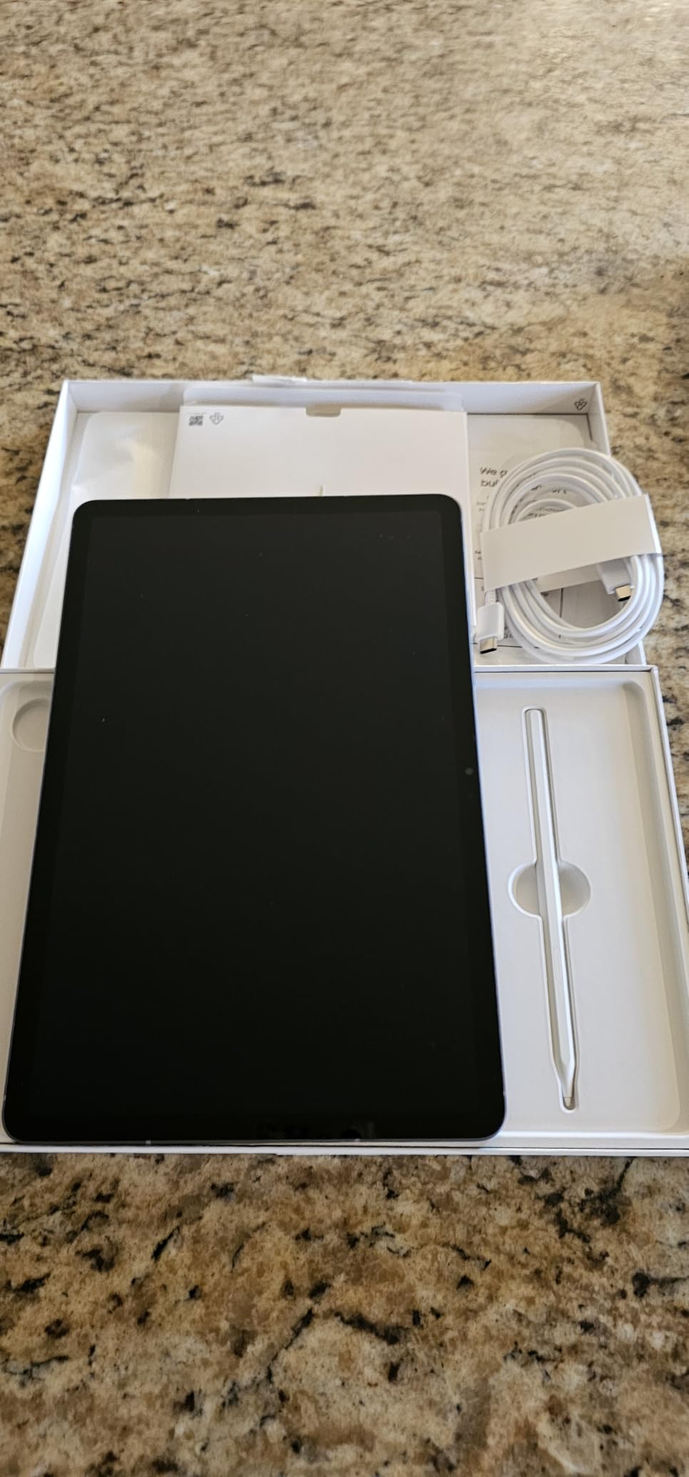 Samsung Galaxy Tab S11 128 GB WiFi Android Tablet, Large Display, Durable, Slim, Light, High Performance, Long Battery Life, S Pen for Note-Taking, AI Assist, US Version, Gray Customer Review Samsung Galaxy Tab S11 128 GB WiFi Android Tablet, Large Display, Durable, Slim, Light, High Performance, Long Battery Life, S Pen for Note-Taking, AI Assist, US Version, Gray - Customer Photo 1