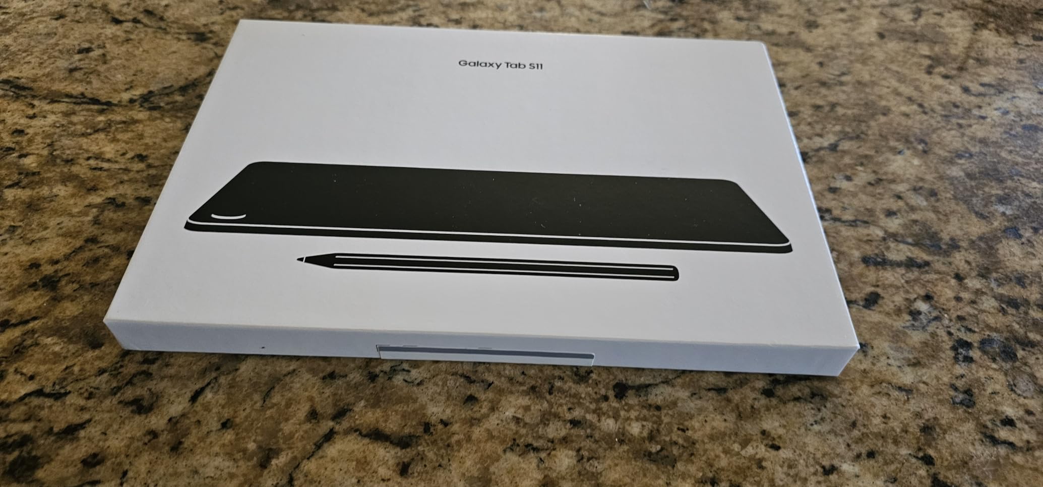Samsung Galaxy Tab S11 128 GB WiFi Android Tablet, Large Display, Durable, Slim, Light, High Performance, Long Battery Life, S Pen for Note-Taking, AI Assist, US Version, Gray Customer Review Samsung Galaxy Tab S11 128 GB WiFi Android Tablet, Large Display, Durable, Slim, Light, High Performance, Long Battery Life, S Pen for Note-Taking, AI Assist, US Version, Gray - Customer Photo 2