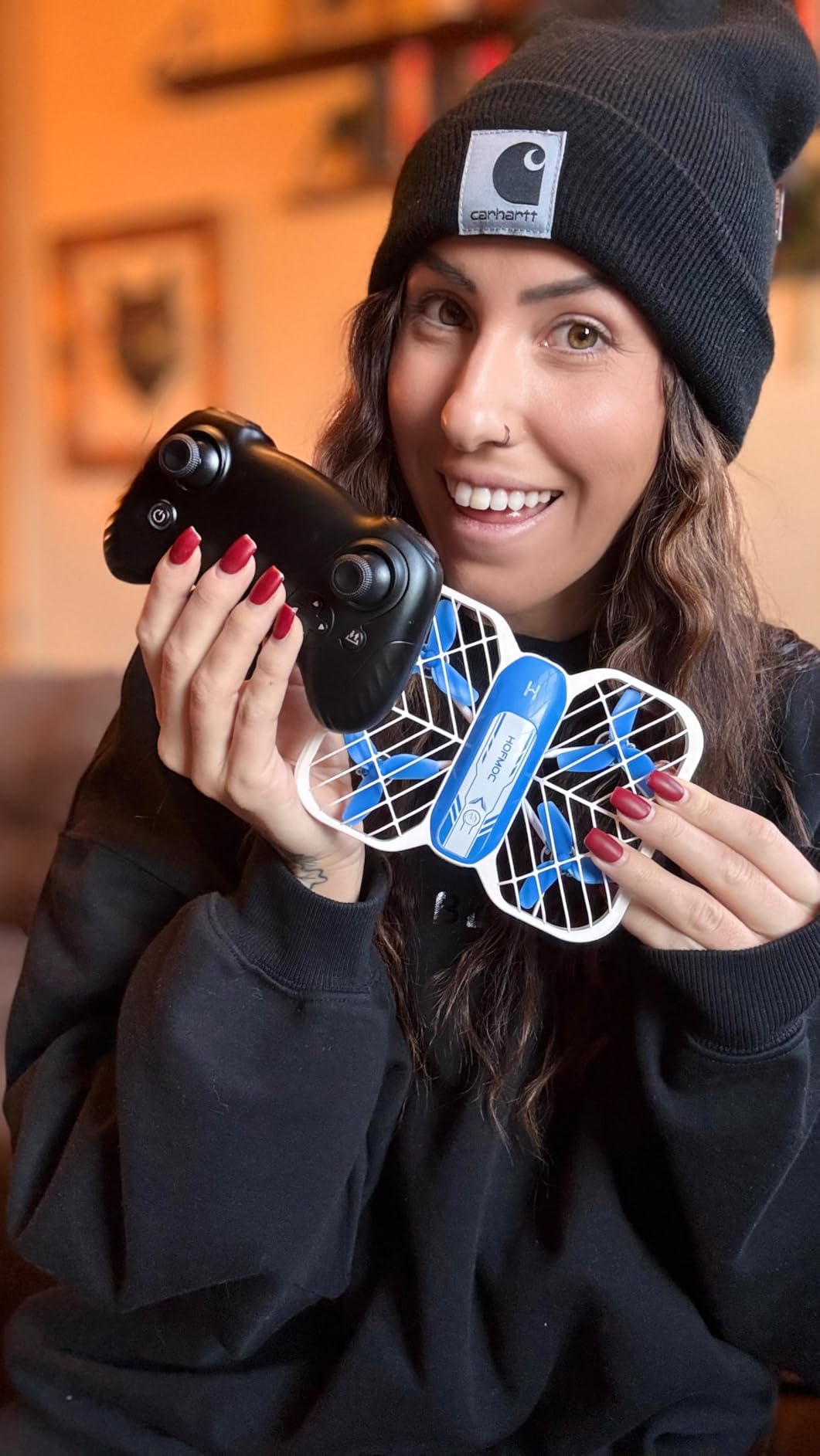 HOFMOC Mini Drone for Kids 8-15, Indoor Drones Gifts for Boys 8-12, Boys Toys Age 8-10, Beginner Drones with Propeller Protection, Throw to Go, Altitude Hold, 3D Flips and Headless Mode Customer Review HOFMOC Mini Drone for Kids 8-15, Indoor Drones Gifts for Boys 8-12, Boys Toys Age 8-10, Beginner Drones with Propeller Protection, Throw to Go, Altitude Hold, 3D Flips and Headless Mode - Customer Photo 1