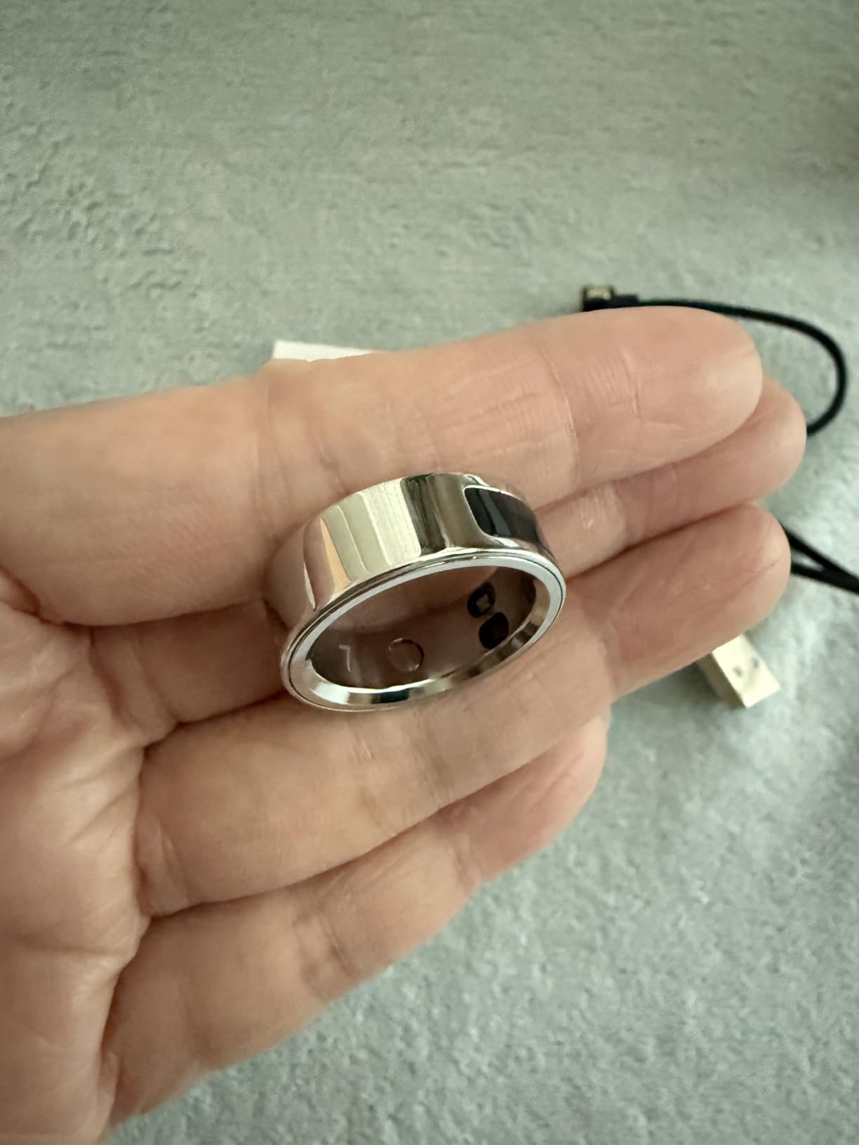 Smart Health Ring for Women Men, Vibration Alert, Touch Control, Fitness Tracker Ring with Sleep/Women's Health/Heart Rate/Steps, IP68 Waterproof for iPhone and Android, Silver 9, No Subscription - Customer Photo 2