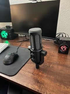 FIFINE Podcast Microphone, USB/XLR Vocal Dynamic Microphone for Streaming, Recording, Broadcast, Content Creator, Studio Microphone for PC with Mute Button, Headphone Monitoring-AmpliTank TANK6 Customer Review FIFINE Podcast Microphone, USB/XLR Vocal Dynamic Microphone for Streaming, Recording, Broadcast, Content Creator, Studio Microphone for PC with Mute Button, Headphone Monitoring-AmpliTank TANK6 - Customer Photo 4