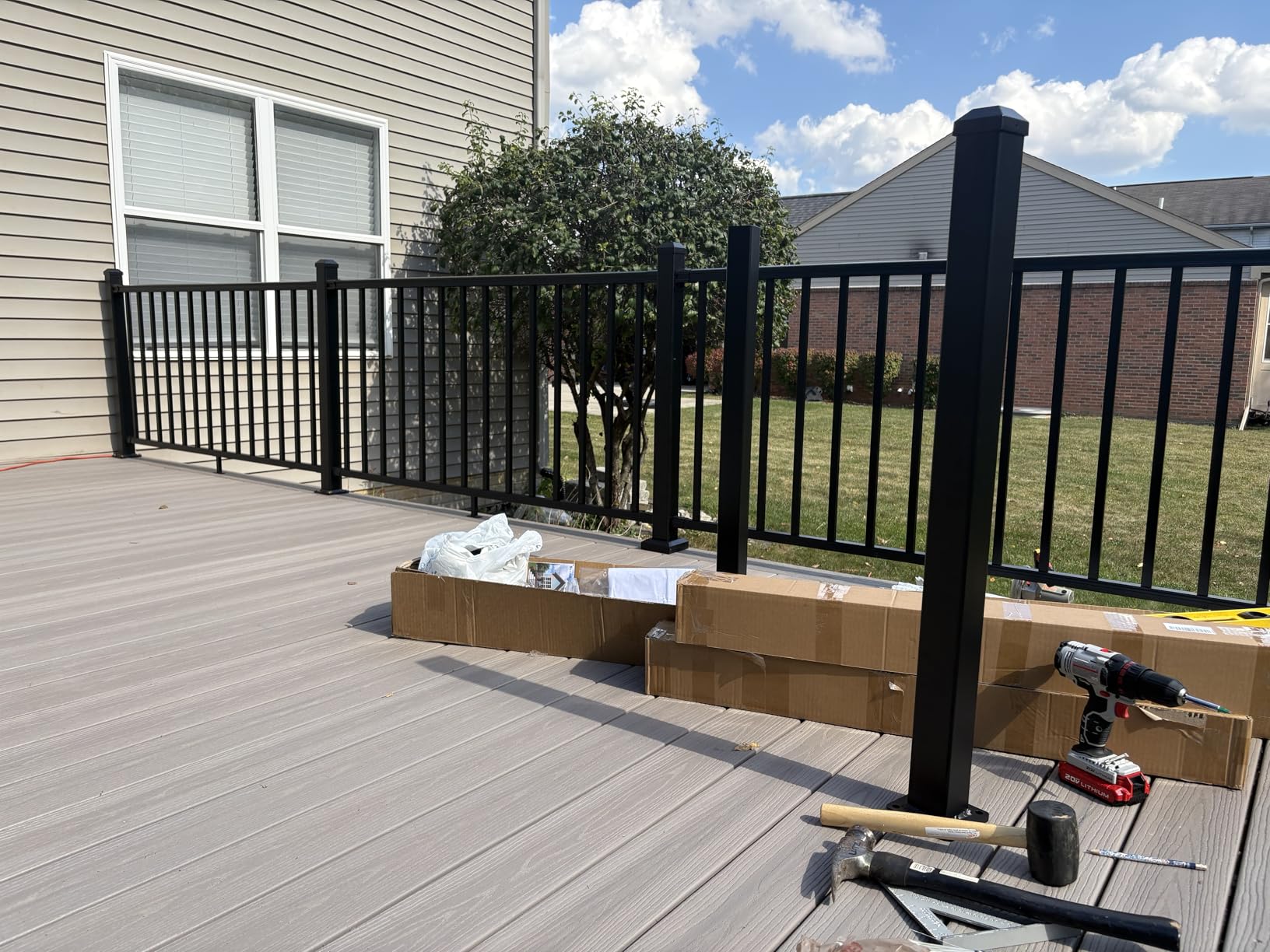 Egadis 36 in. H x 7 ft. W Porch and Deck Railing Kit, Aluminum Railing Kit, Black Textured AAMA 2604 Powder-Coat Finish Rail System for Outdoor Decks, Porches & Balconies (1 Post, 1 Panel) - Customer Photo 1