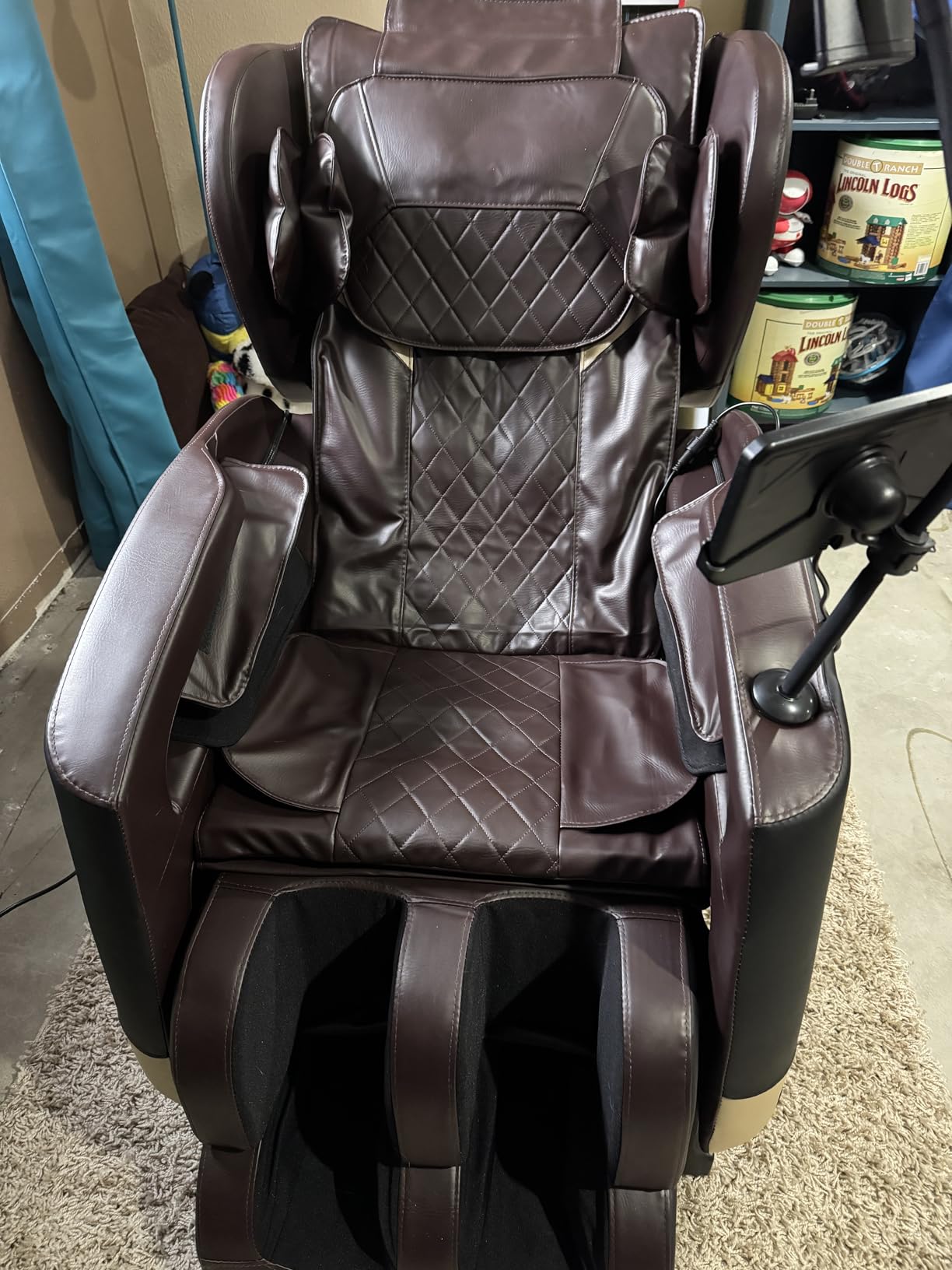 2025 Massage Chair Full Body, Zero Gravity Massage Chair with 10 Fix Rollers, Heating, Foot Massage, Auto Modes, Bluetooth Speaker, Touch Screen Controller (Upgraded Version) - Customer Photo 4