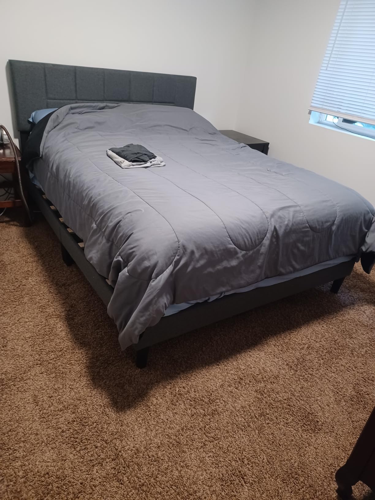 Pipishell Queen Bed Frame with 12 Thickened Legs&Fabric Upholstered Headboard,1300 lbs Strong Weight Capacity, Adjustable Headboard, No Box Spring Needed, Easy Assembly, Underbed Storage（Solid Wooden） - Customer Photo 2