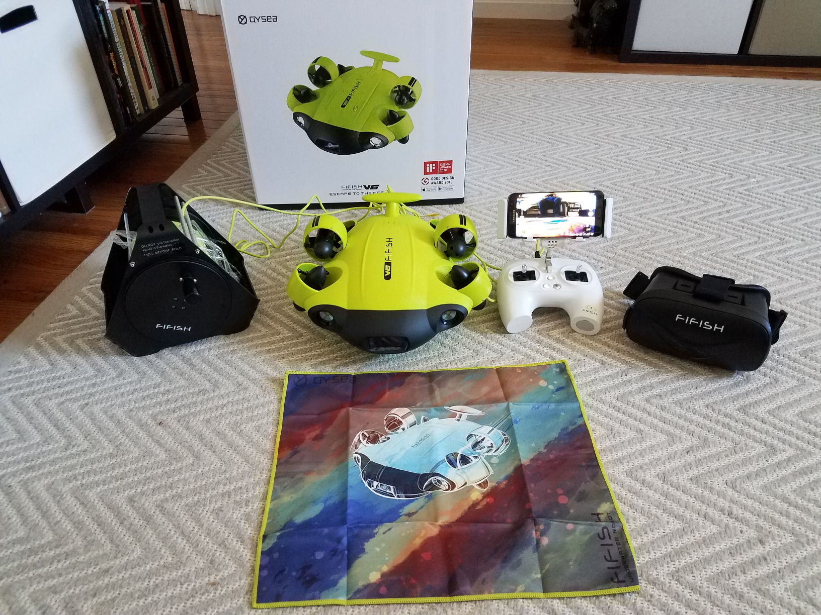 【2025 New】FIFISH V-EVO 4K60FPS Underwater Drone with Robotic Arm, with Removable SD Card, QYSEA AI Vision Lock 360° Omnidirectional Movement Underwater ROV with Depth Hold Customer Review 【2025 New】FIFISH V-EVO 4K60FPS Underwater Drone with Robotic Arm, with Removable SD Card, QYSEA AI Vision Lock 360° Omnidirectional Movement Underwater ROV with Depth Hold - Customer Photo 2