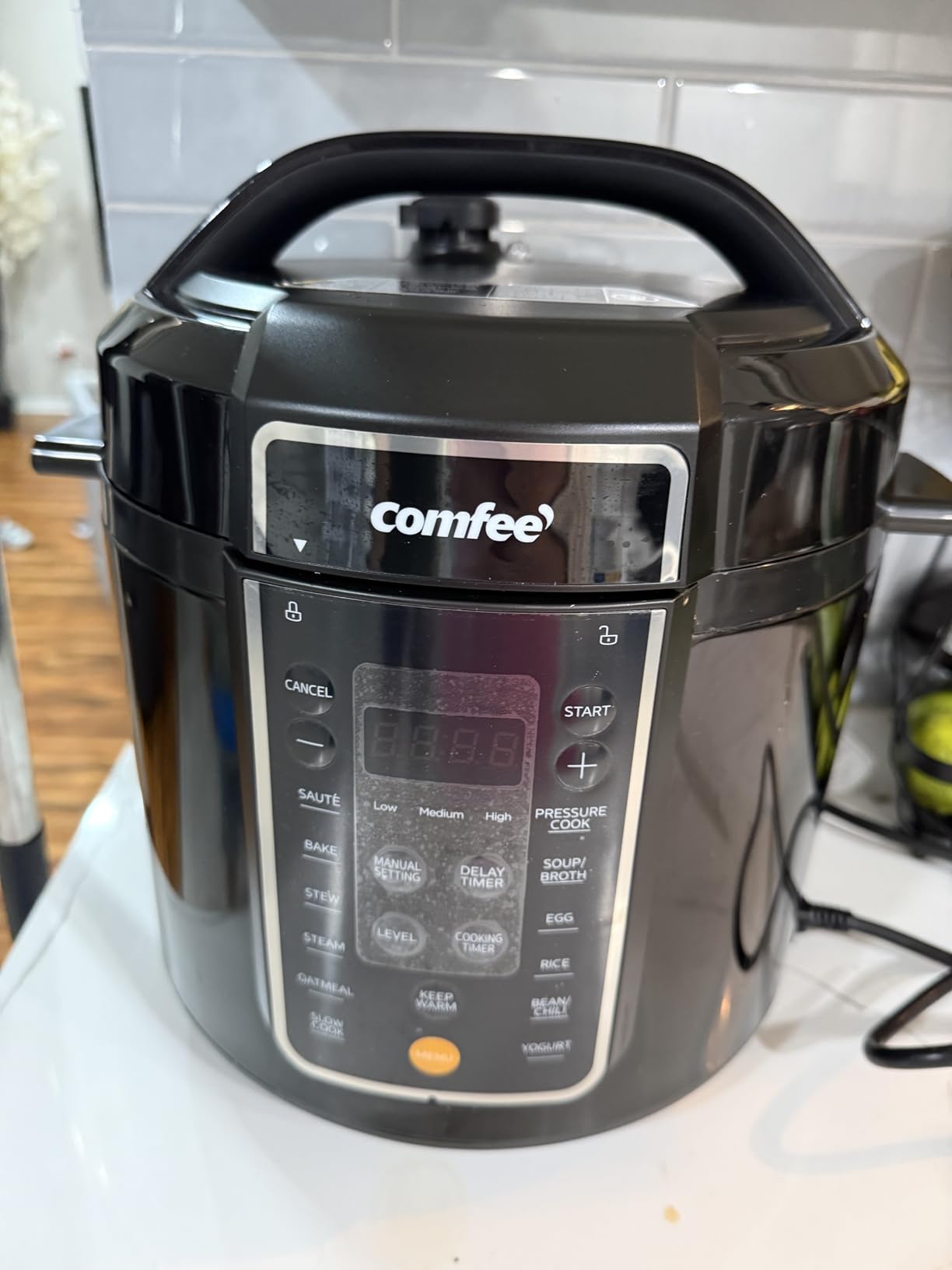 COMFEE' 7-in-1 Small Electric Pressure Cooker, Slow Cooker, Steamer, Sauté, Sous Vide, Warmer, Multi Cooker with Natural Ceramic Coated Non-Stick Pot, 3 Quarts customer photo 2