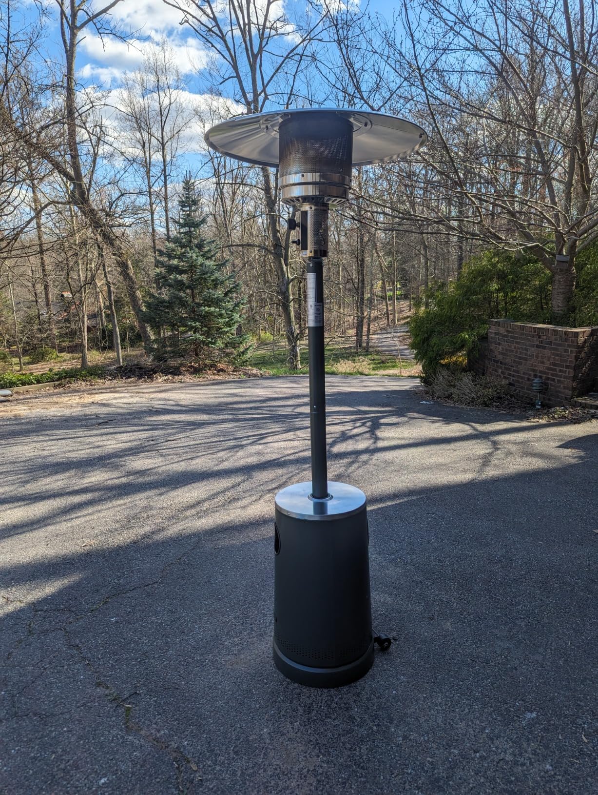 EAST OAK One-Hand Ignition Patio Heater with Enhanced Burner Head, 50,000 BTU Propane Outdoor Heater, One-Person Install, Round Table Design for Porch, Garden, Balcony, Backyard Customer Review EAST OAK One-Hand Ignition Patio Heater with Enhanced Burner Head, 50,000 BTU Propane Outdoor Heater, One-Person Install, Round Table Design for Porch, Garden, Balcony, Backyard - Customer Photo 1